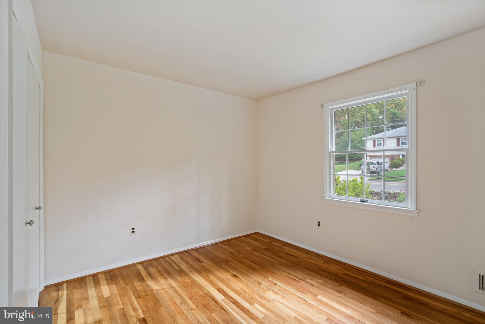 LAKE RIDGE - Residential