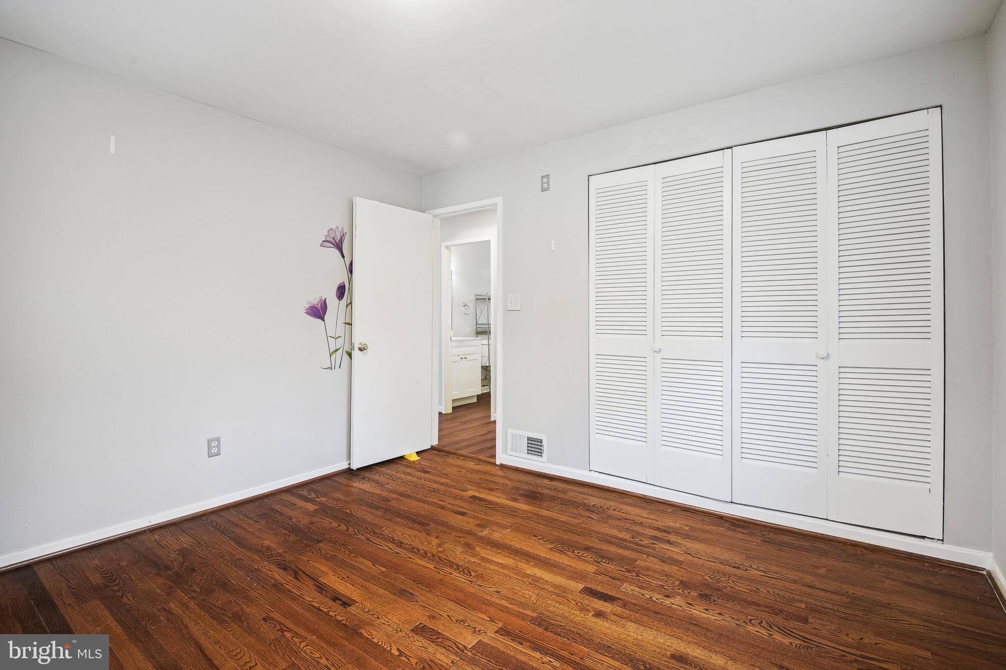 TWINBROOK FOREST - Residential