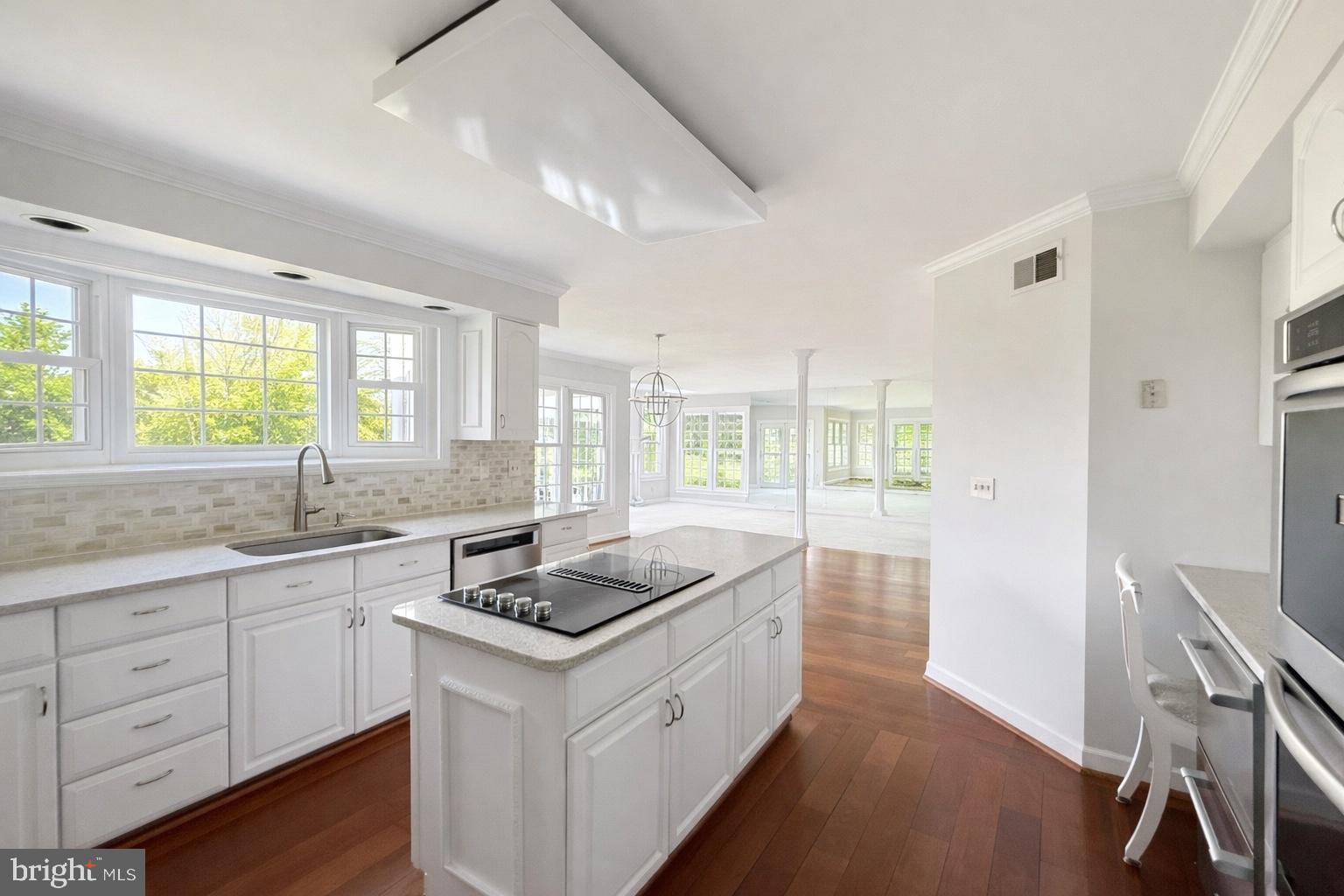 PLEASANT VALLEY - Residential