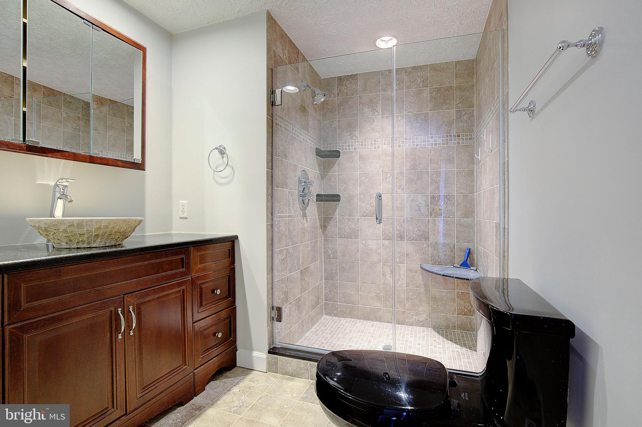 CLOVERFIELDS - Residential Lease