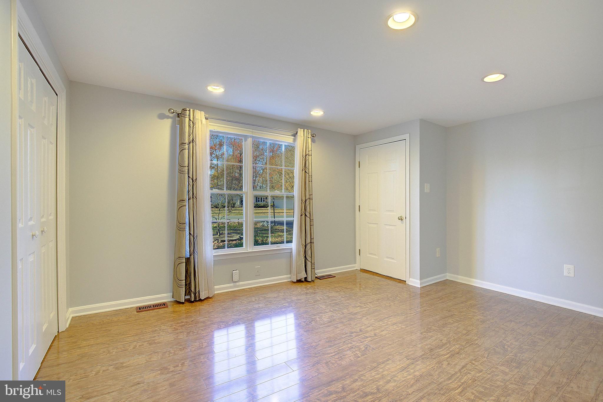 CLOVERFIELDS - Residential Lease