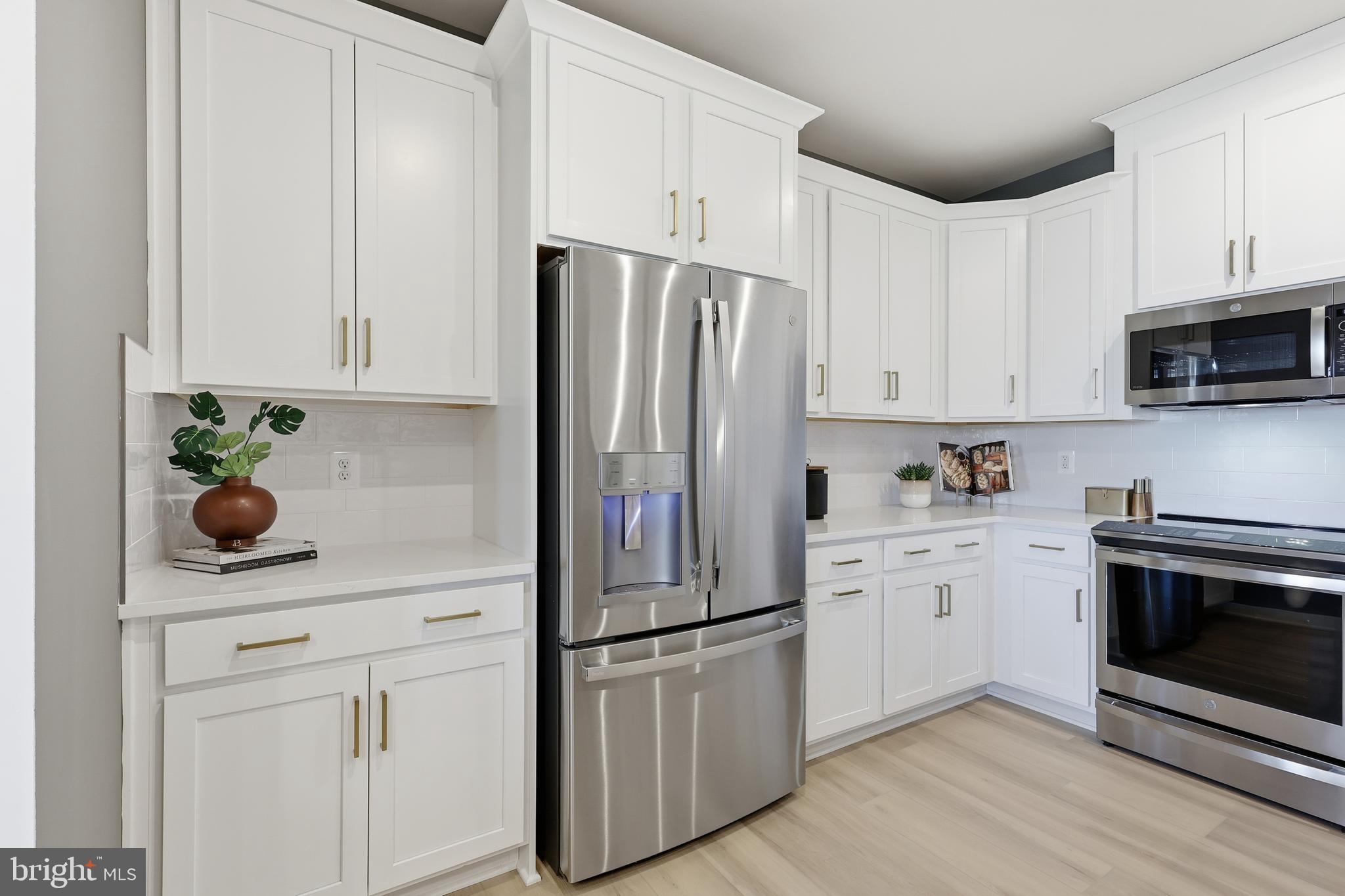 POTOMAC SHORES - Residential