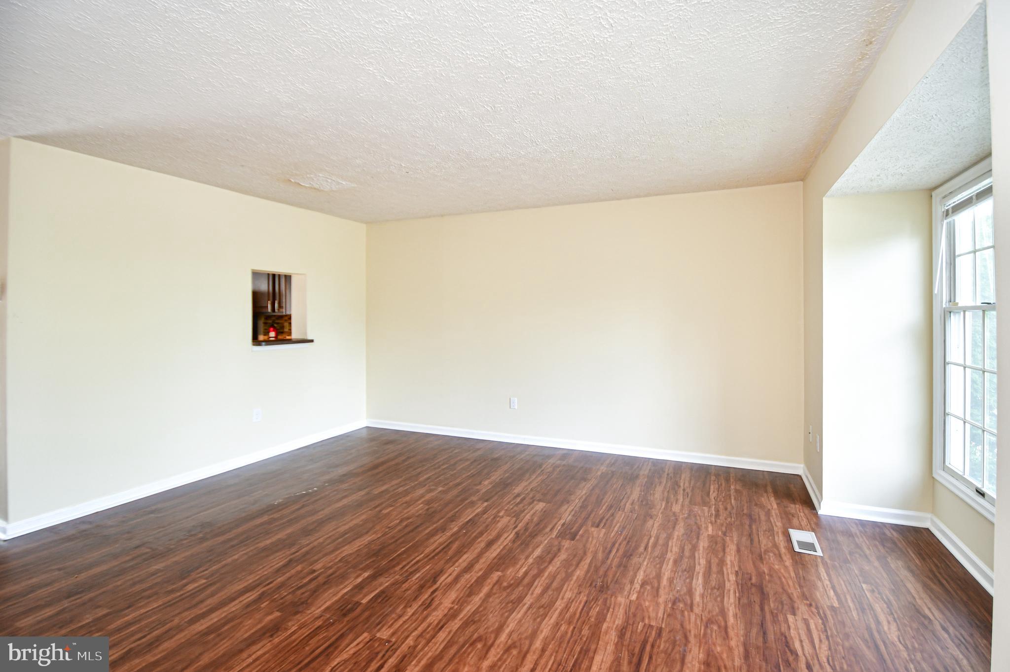 BALLENGER CREEK MEADOWS - Residential