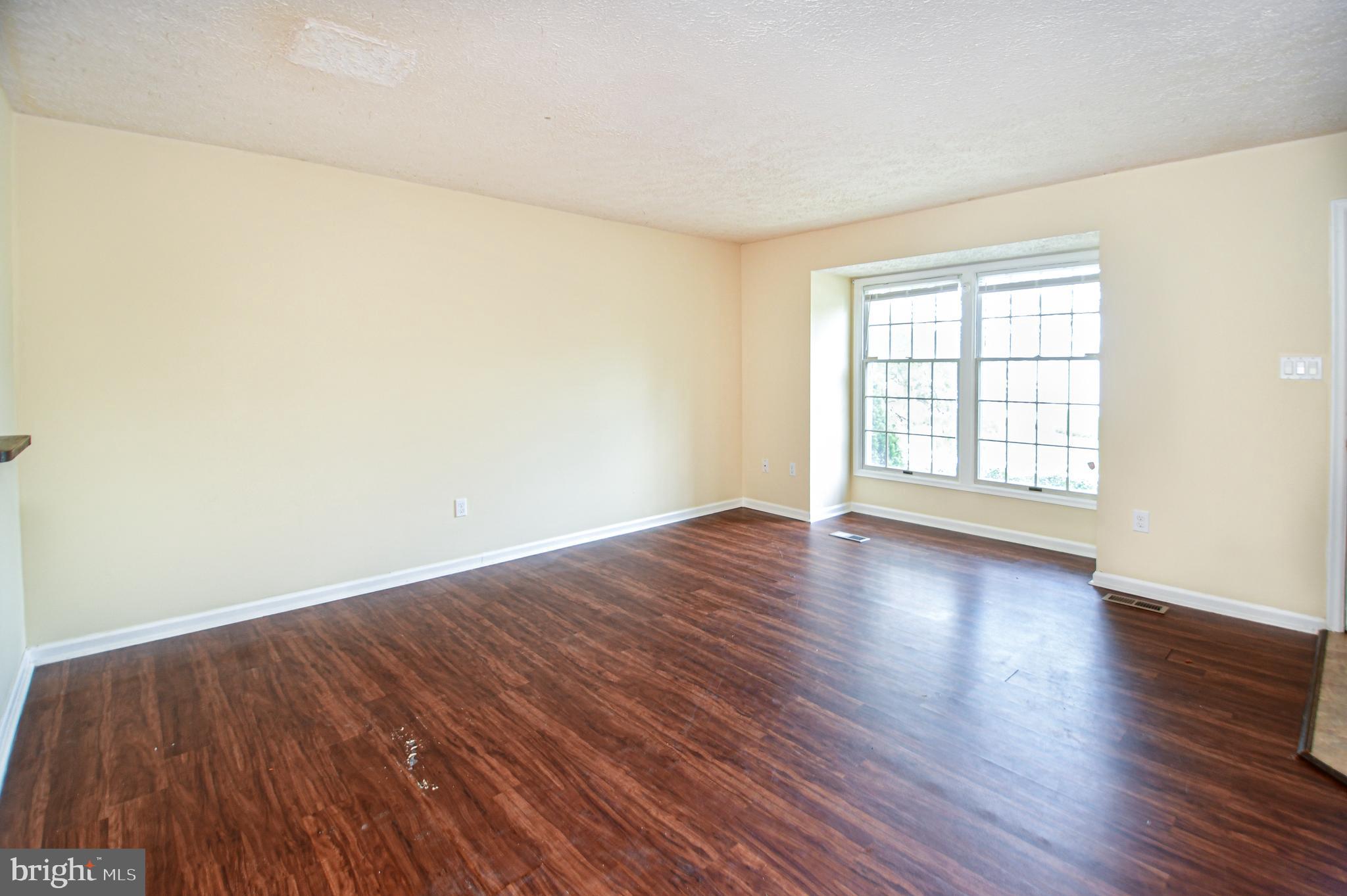 BALLENGER CREEK MEADOWS - Residential