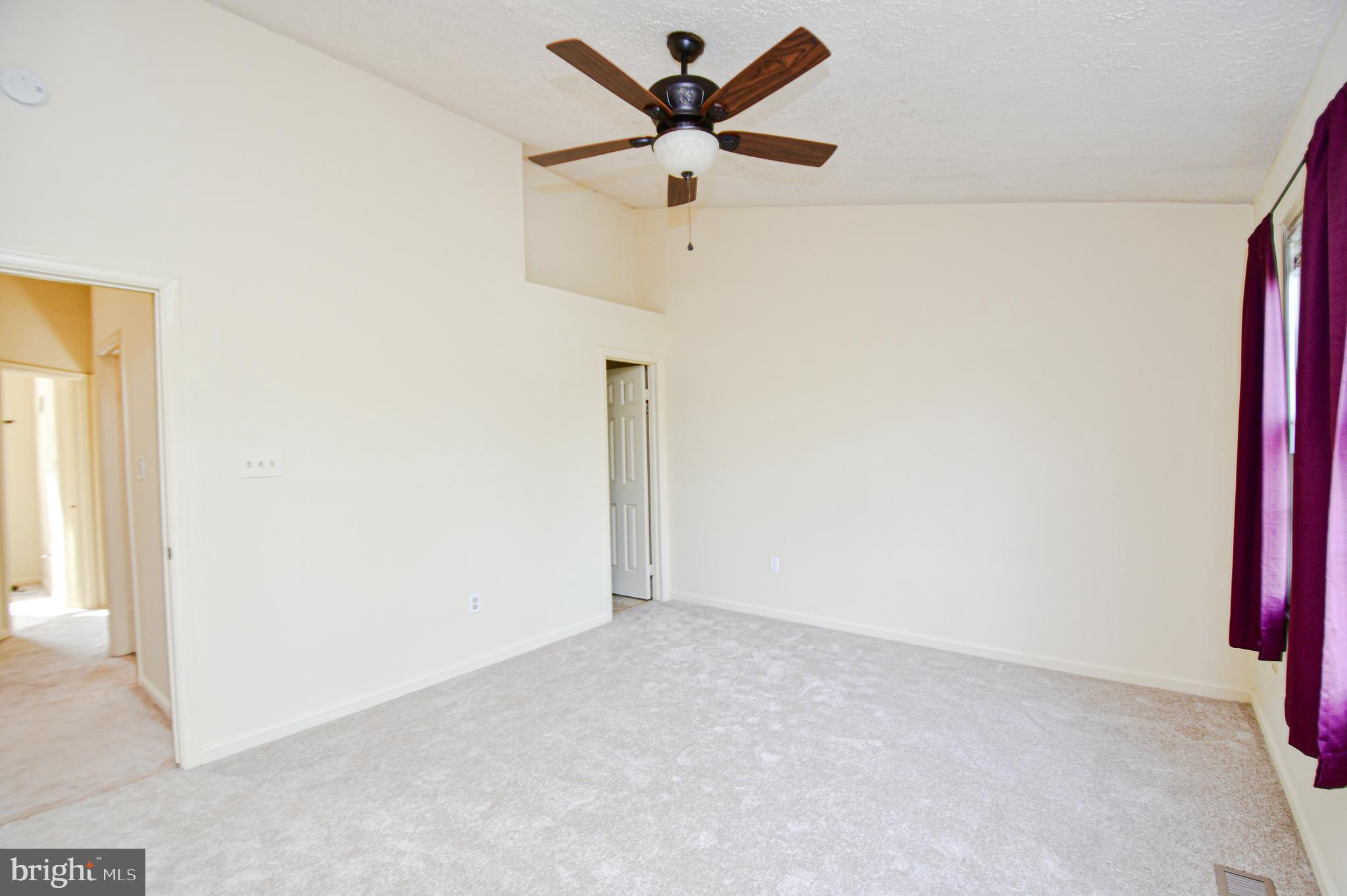 BALLENGER CREEK MEADOWS - Residential