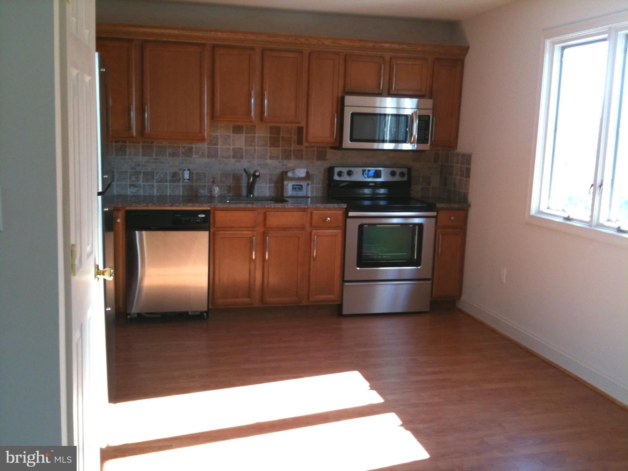115 MORTON AVENUE 2ND FLOOR - UNIT C