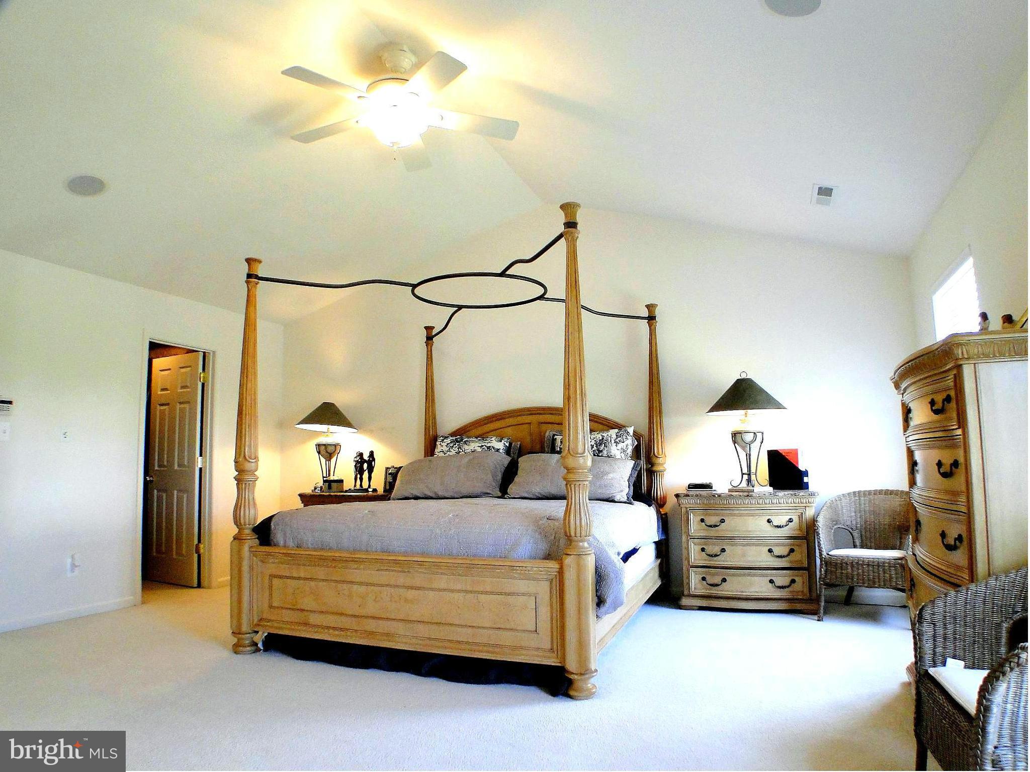 MOORES ORCHARD - Residential