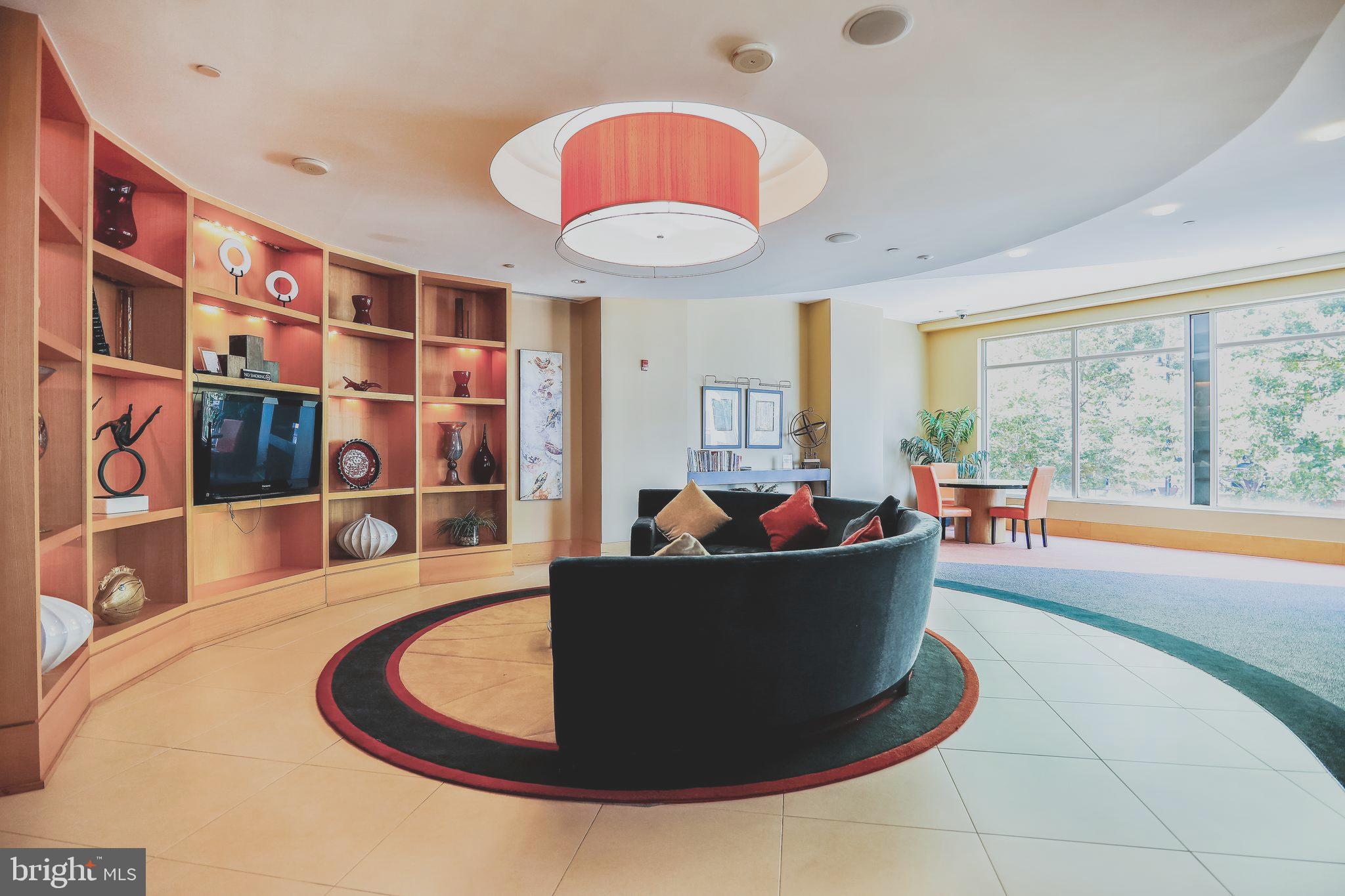 NATIONAL HARBOR - Residential