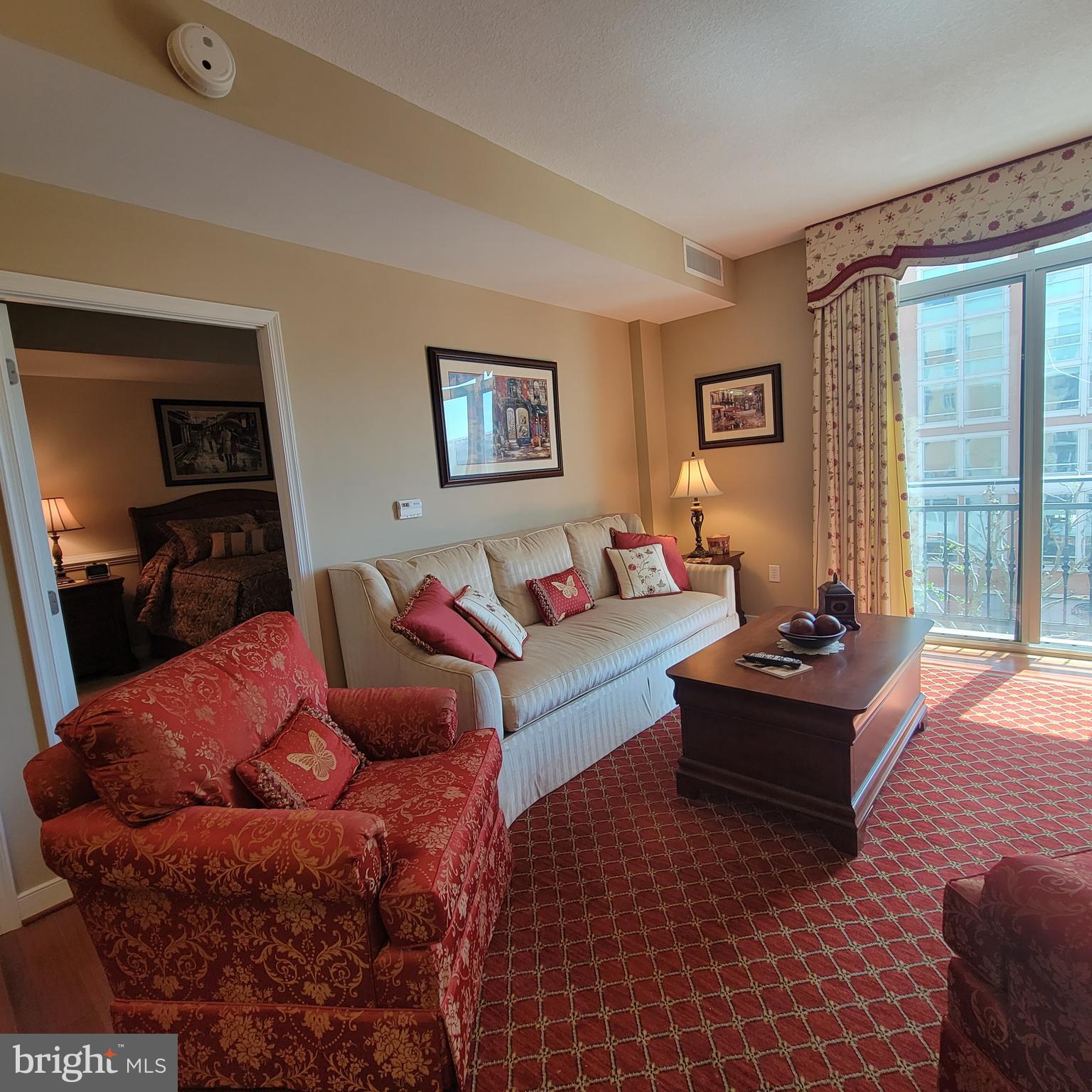 NATIONAL HARBOR - Residential