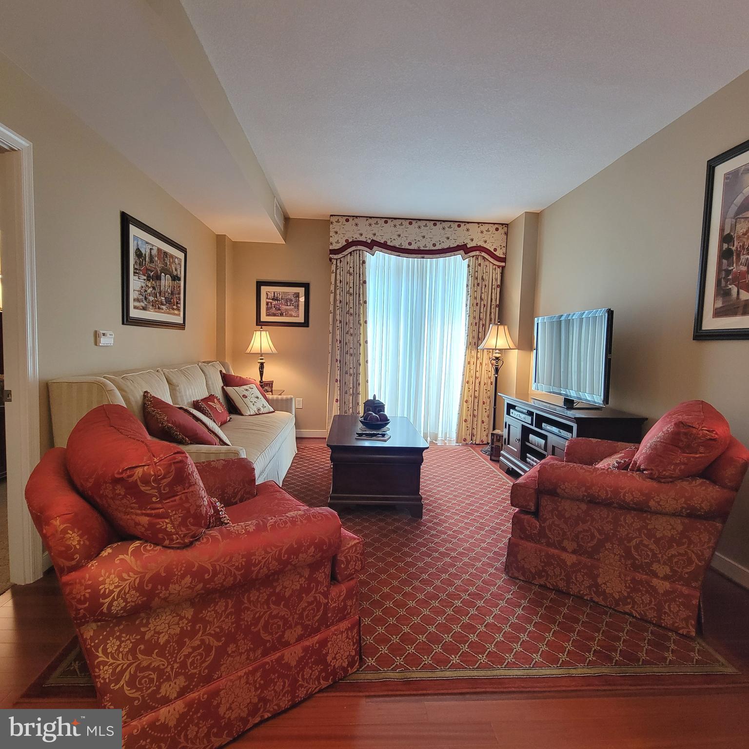 NATIONAL HARBOR - Residential