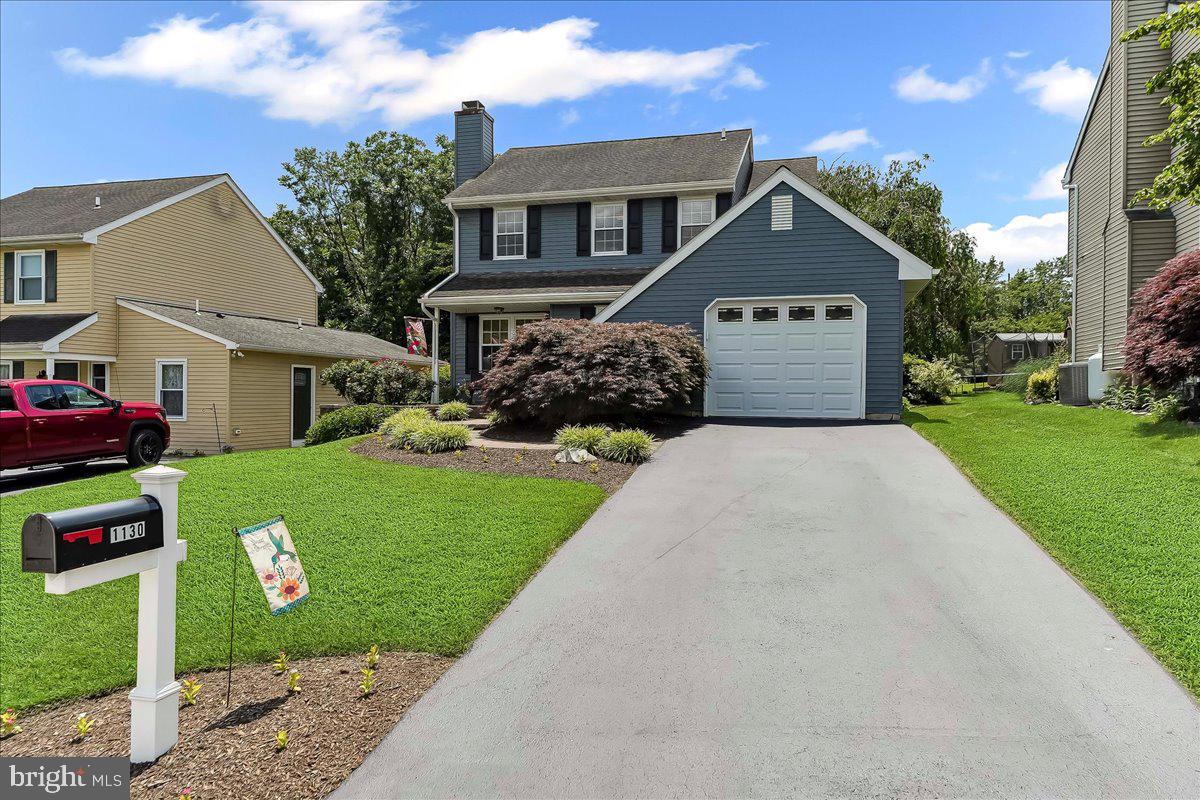1130 DELAWARE LANE