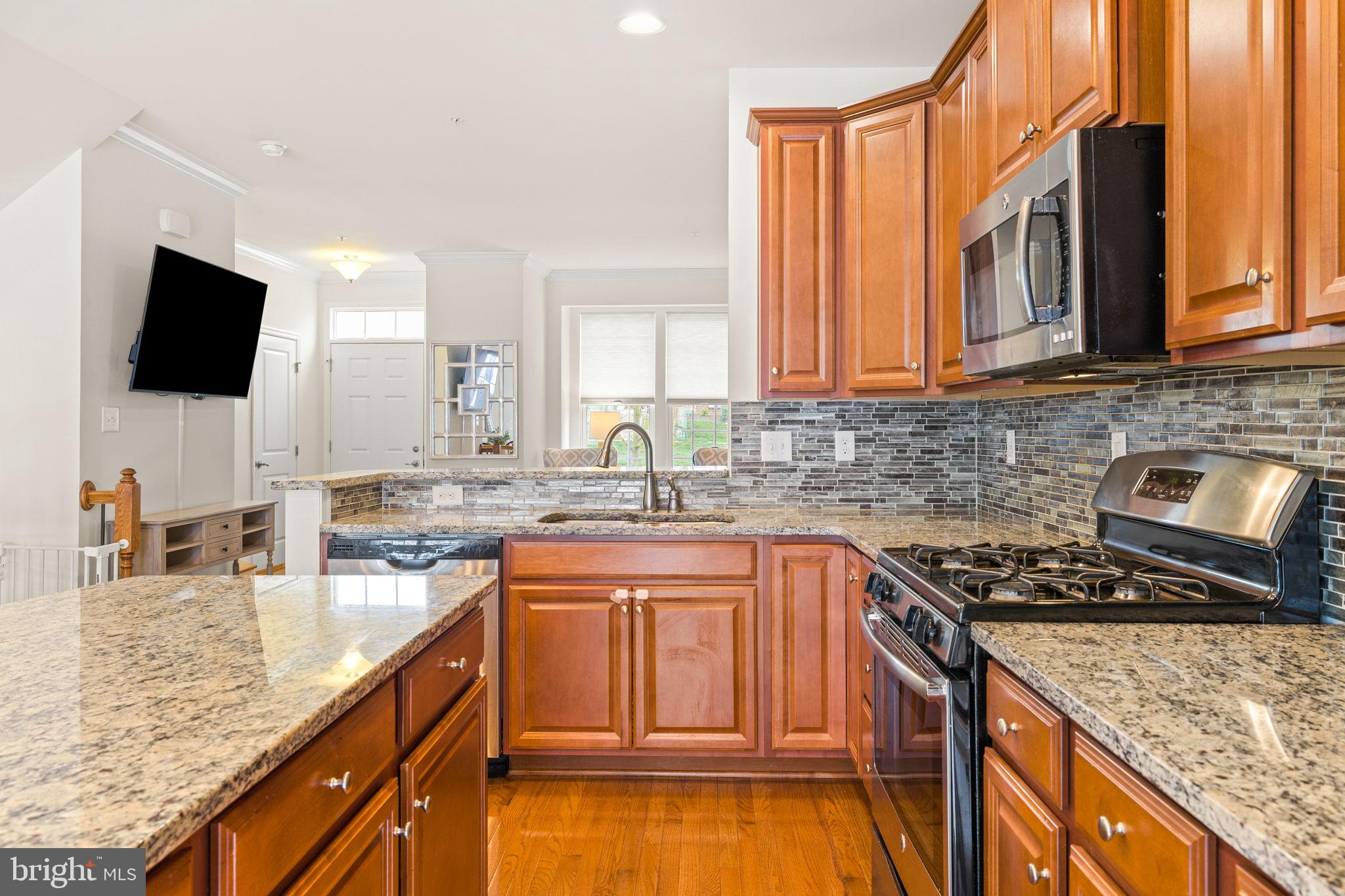 FILLMORE VILLAGE - Residential