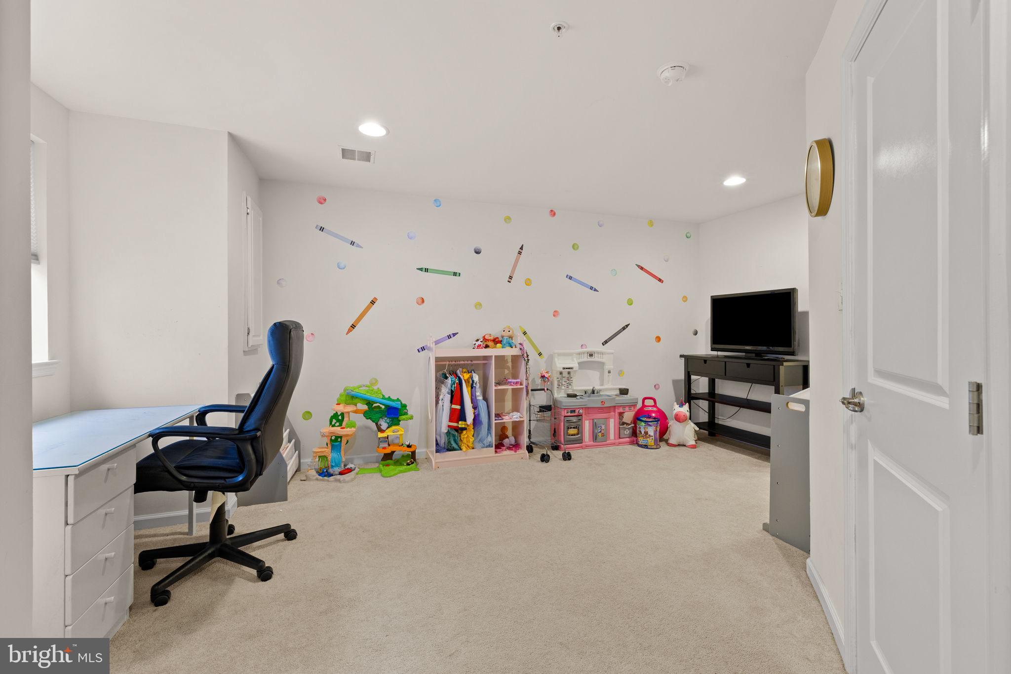 FILLMORE VILLAGE - Residential