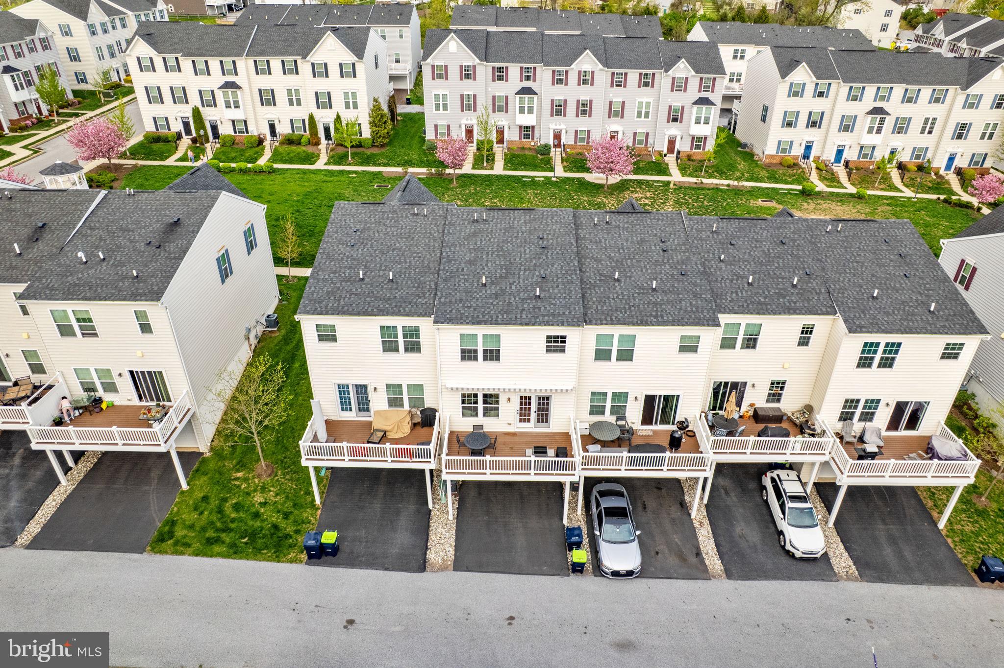 FILLMORE VILLAGE - Residential