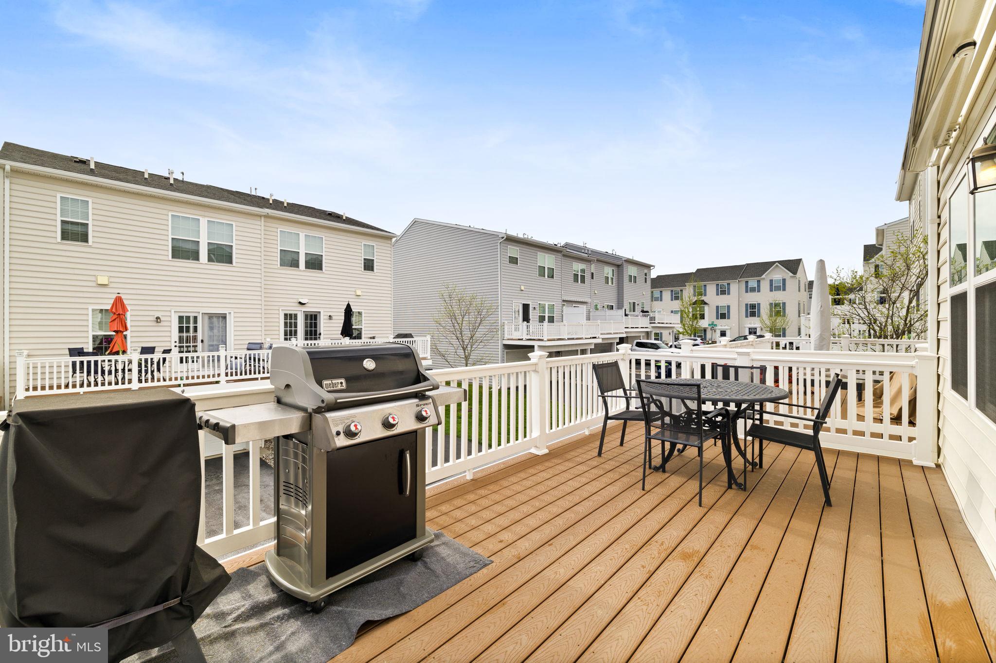 FILLMORE VILLAGE - Residential