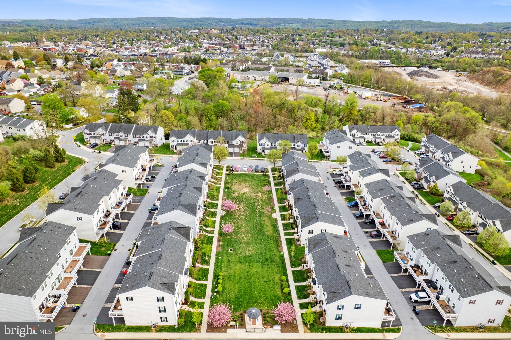 FILLMORE VILLAGE - Residential