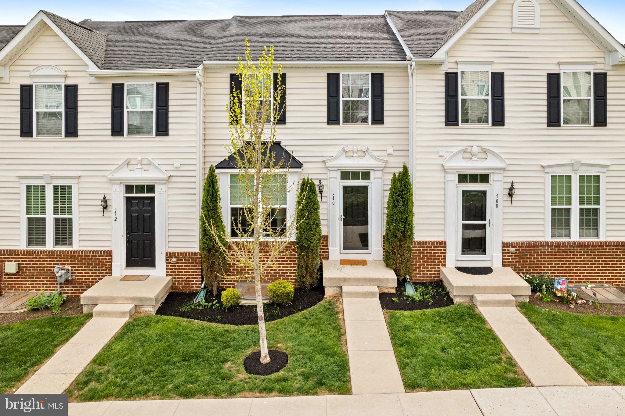 FILLMORE VILLAGE - Residential