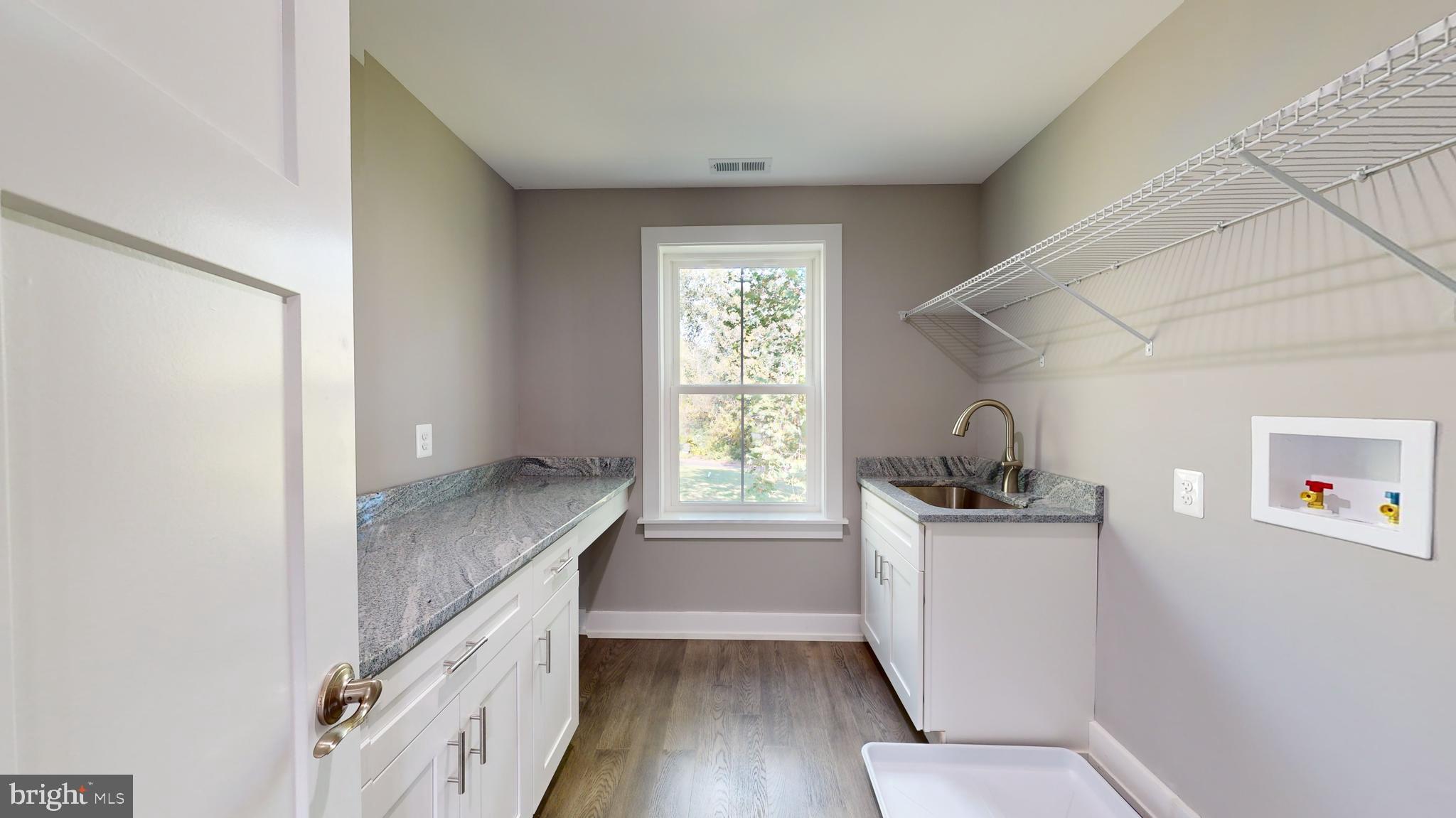 GLEN ARM - Residential