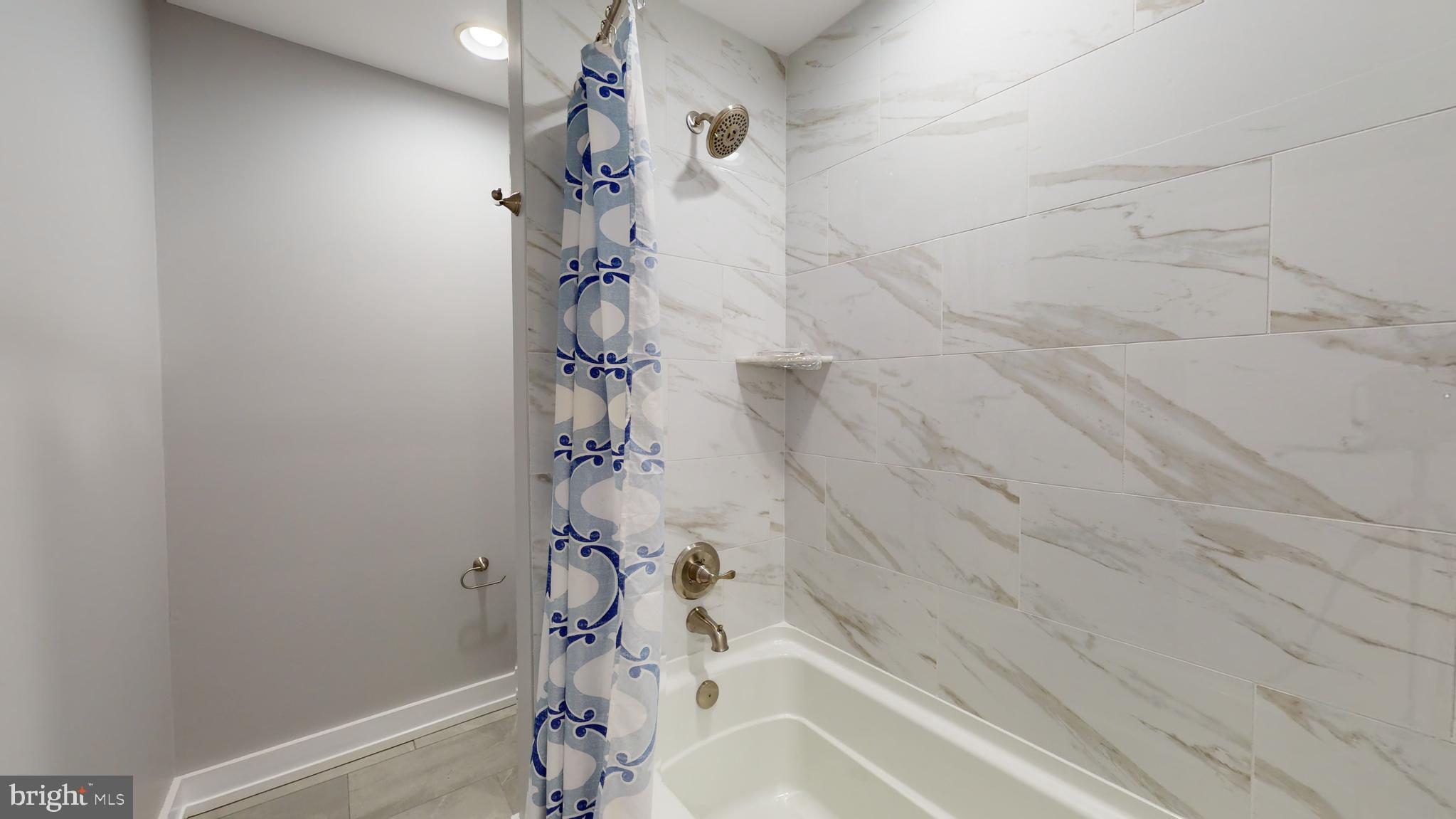 GLEN ARM - Residential