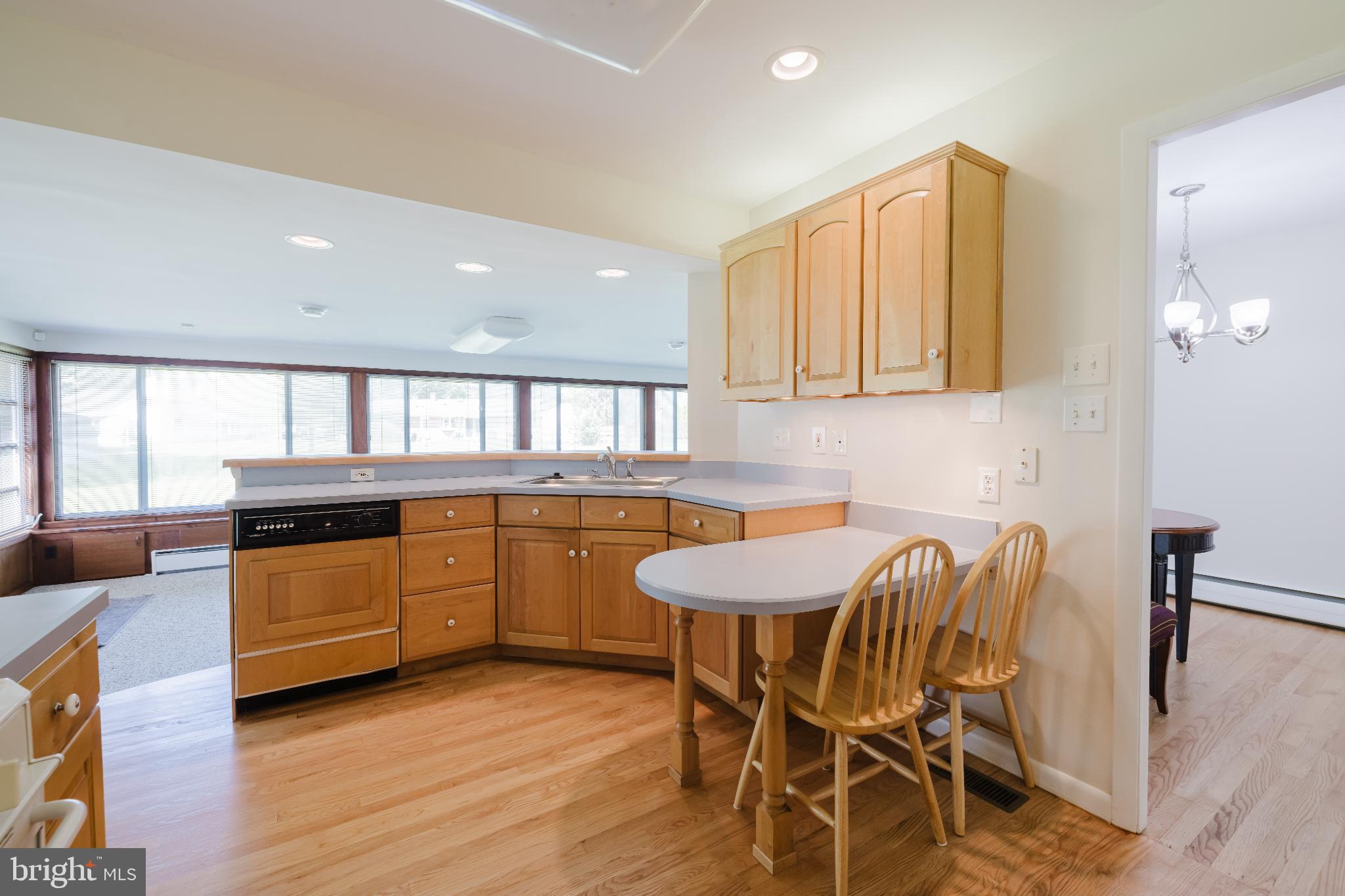 WAKEFIELD MEADOWS - Residential Lease