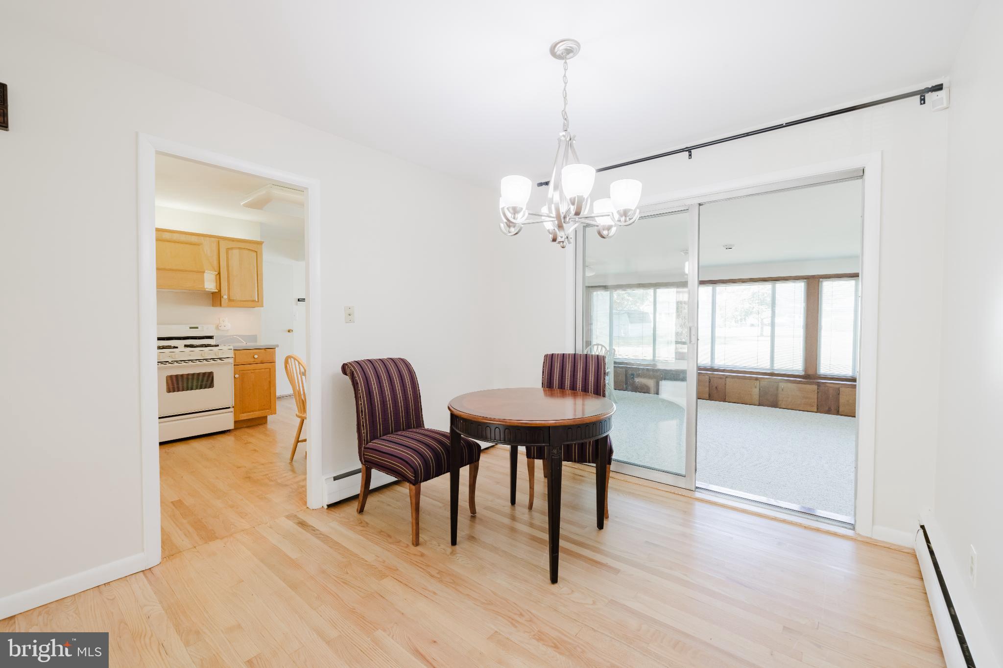 WAKEFIELD MEADOWS - Residential Lease