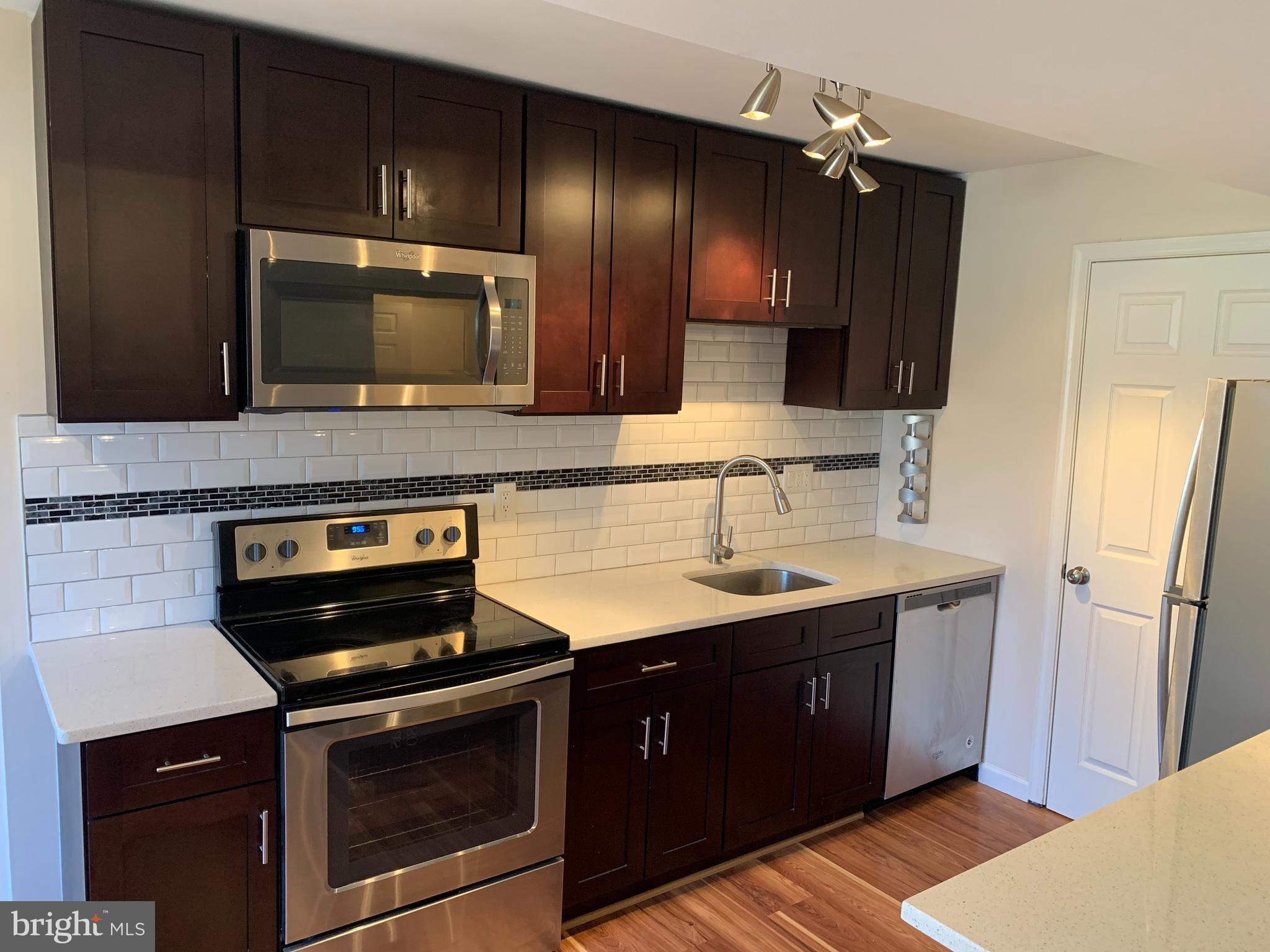 LONGMEAD CROSSING - Residential Lease