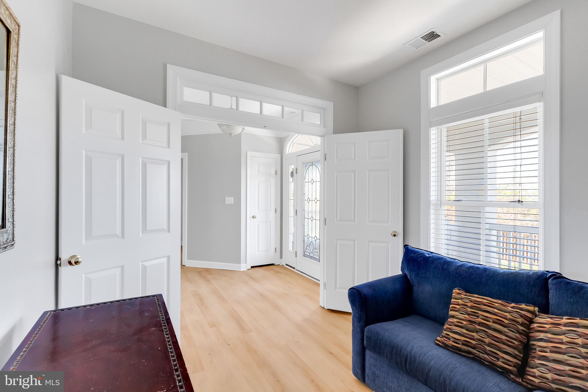 SUNSET ISLAND - Residential