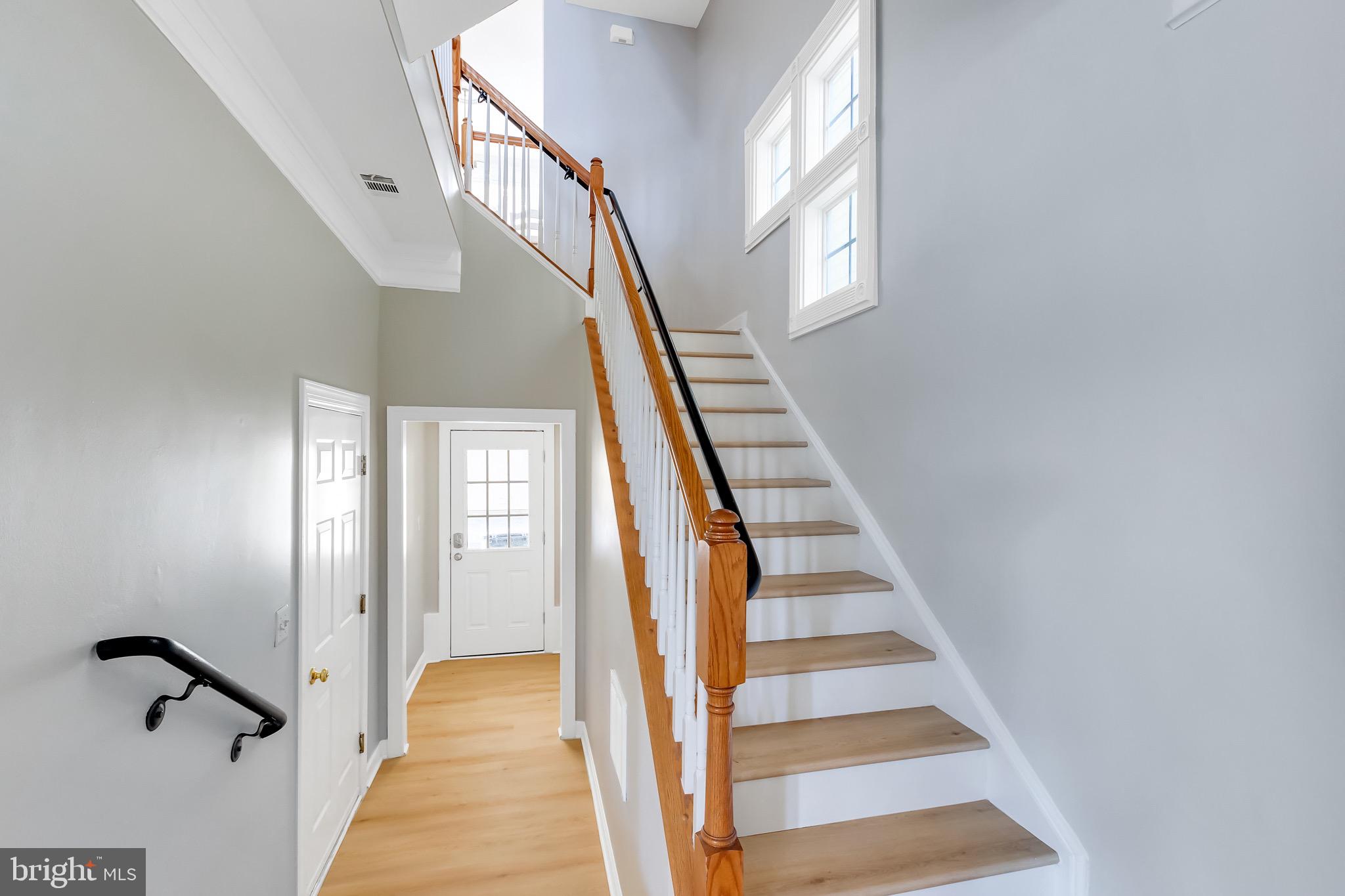 SUNSET ISLAND - Residential