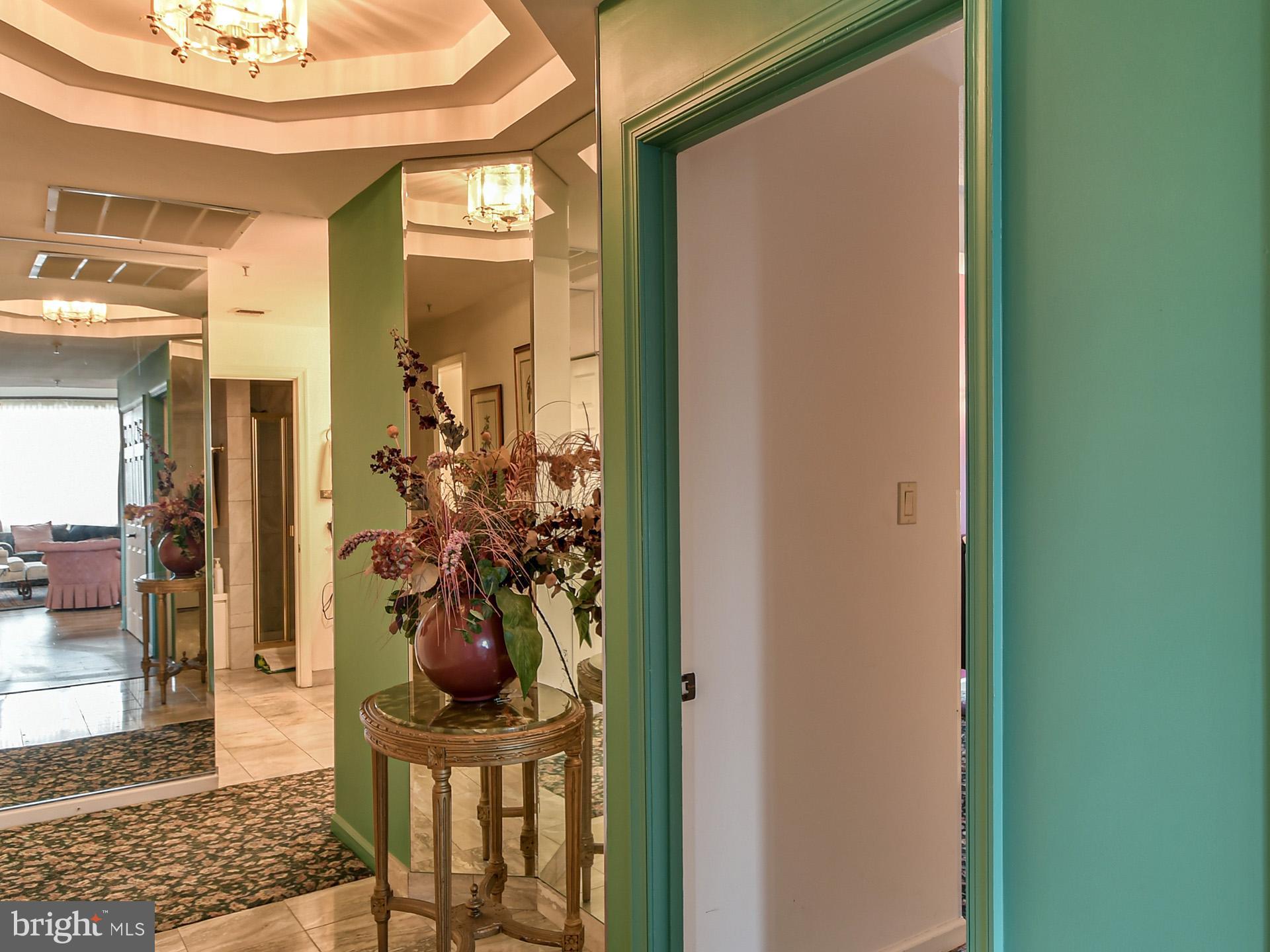 TUSCANY-CANTERBURY - Residential