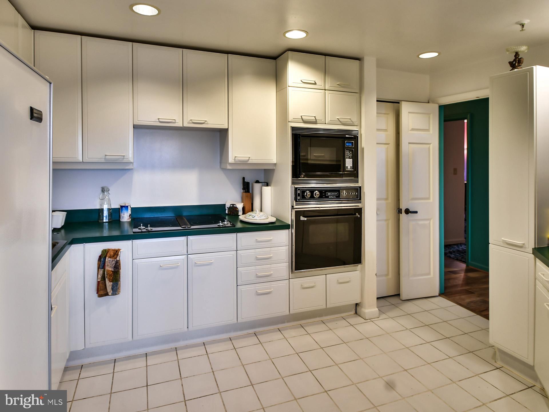 TUSCANY-CANTERBURY - Residential