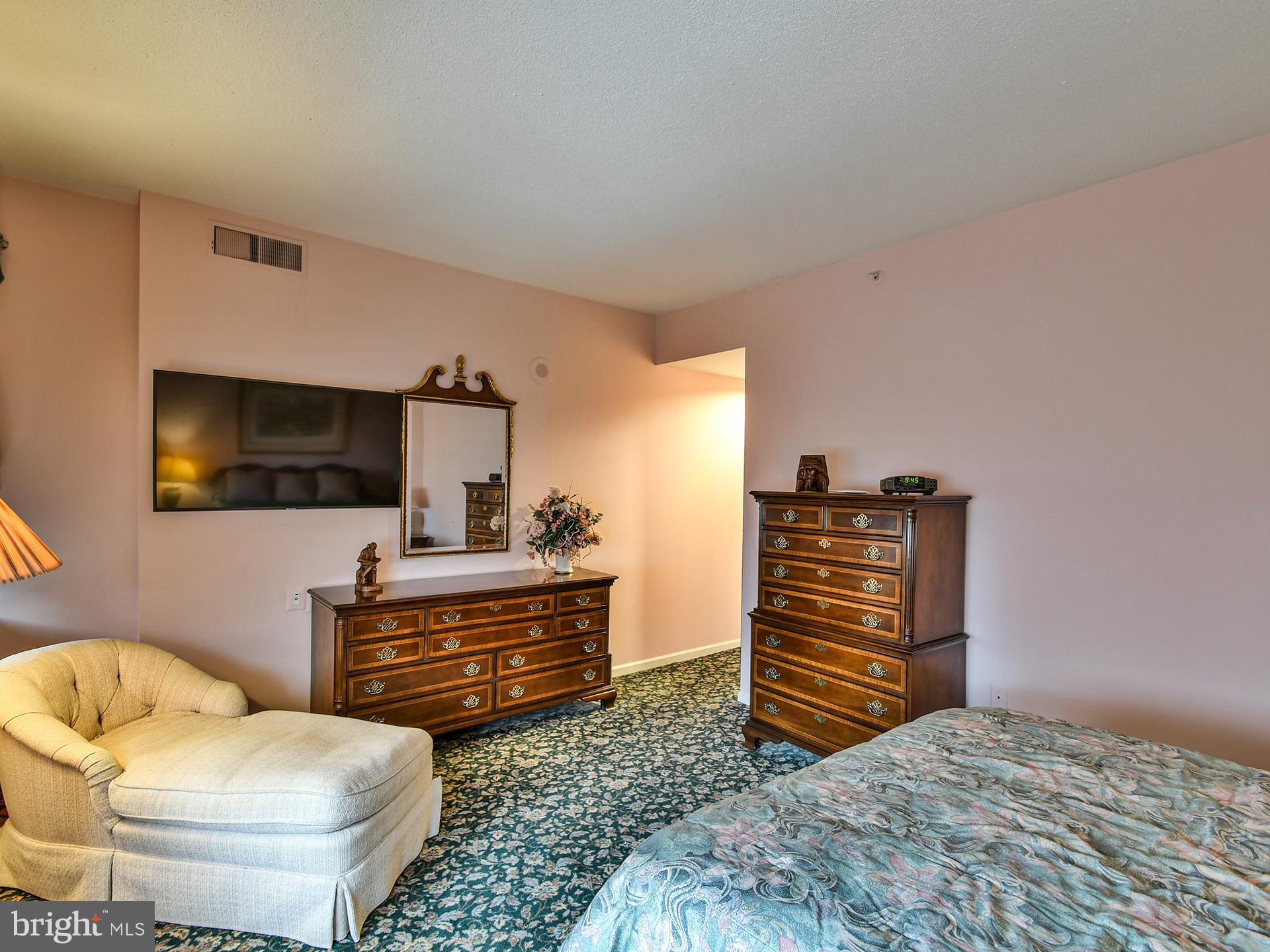 TUSCANY-CANTERBURY - Residential