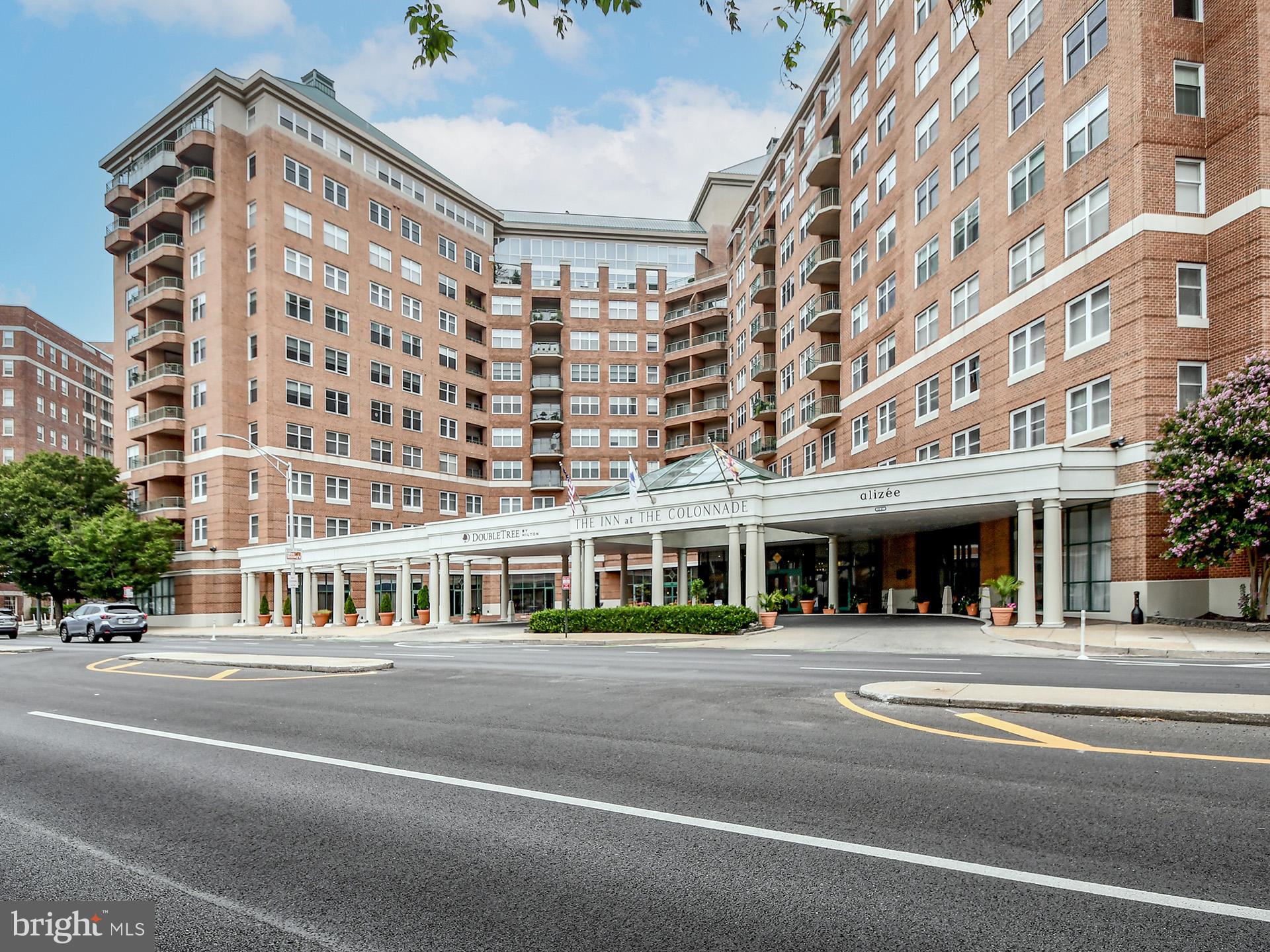 Attractive View of the University Campus of Johns Hopkins! Minutes to downtown Baltimore, the Inner Harbor, Oriole Park at Camden Yards and MT&T Bank Ravens Stadium! Located literally in walking distance across from Johns Hopkins University; right next to and connected to the Double Tree Hotel... This feature-rich on-site amenities package includes two parking spaces, two storage spaces, a fitness center, an impressive lobby, landscaping services, and rooftop access.... This unit is being SOLD AS IS condition!