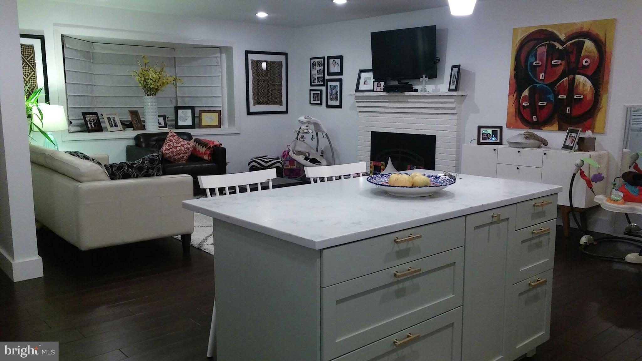 DEVONSHIRE GARDENS - Residential Lease