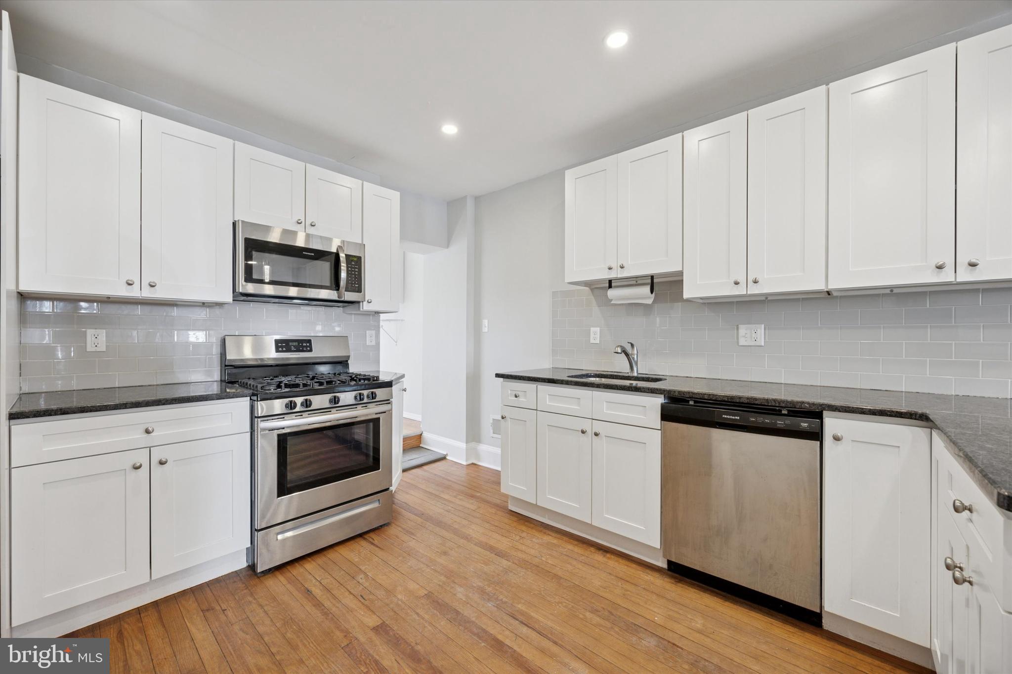 MANAYUNK - Residential