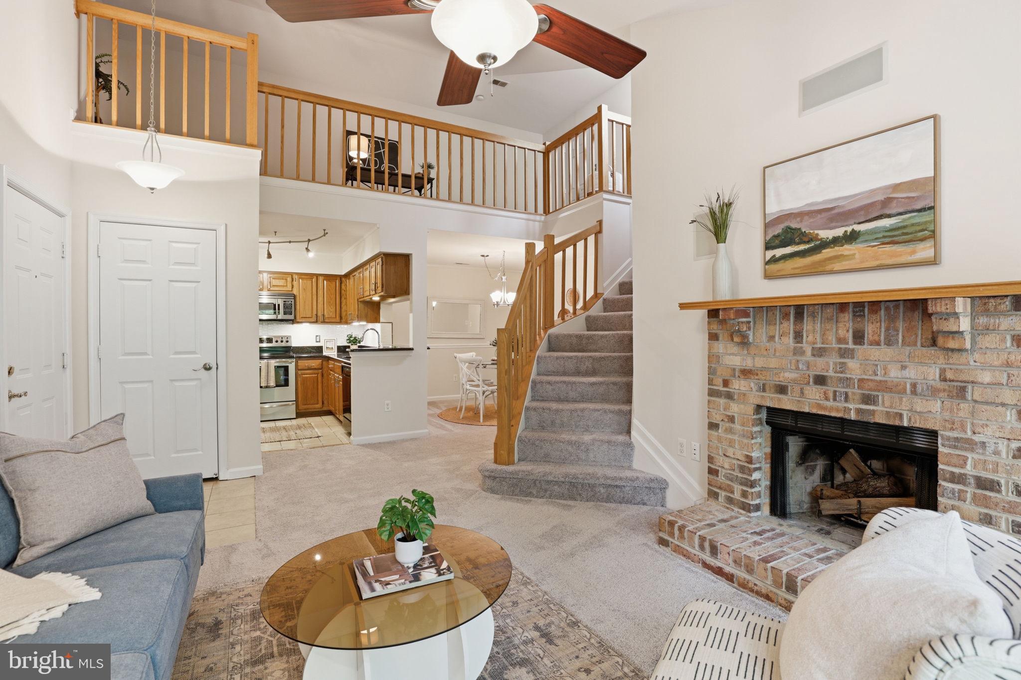 ADMIRAL REACH AT HARBOUR GATES - Residential