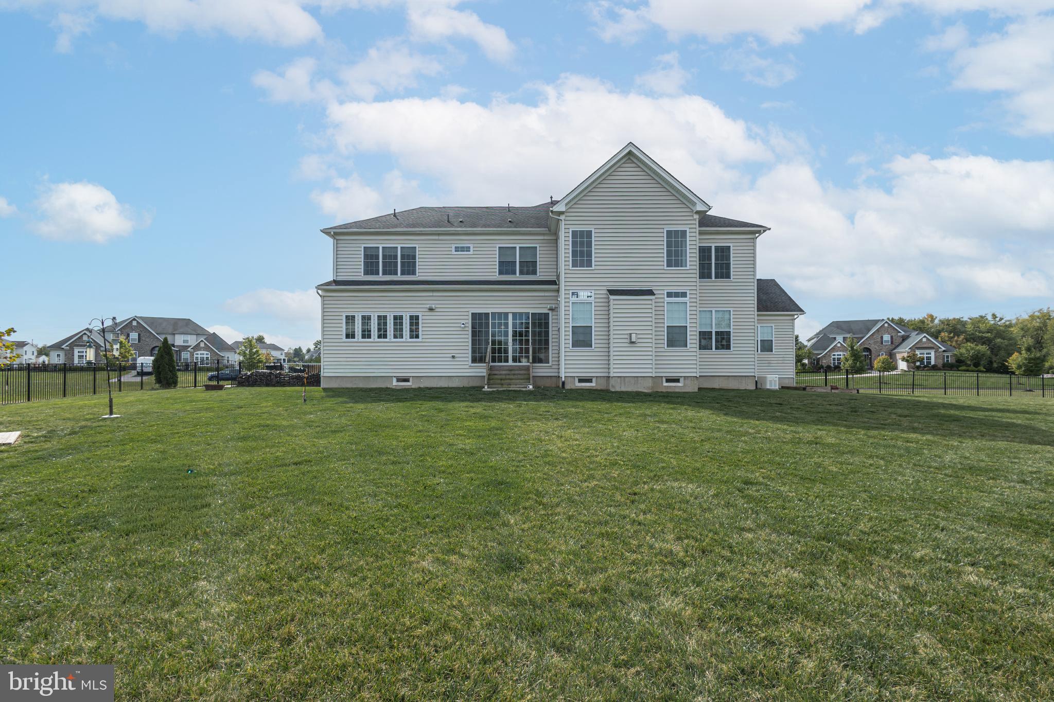 NORTHAMPTON PRSRVE - Residential