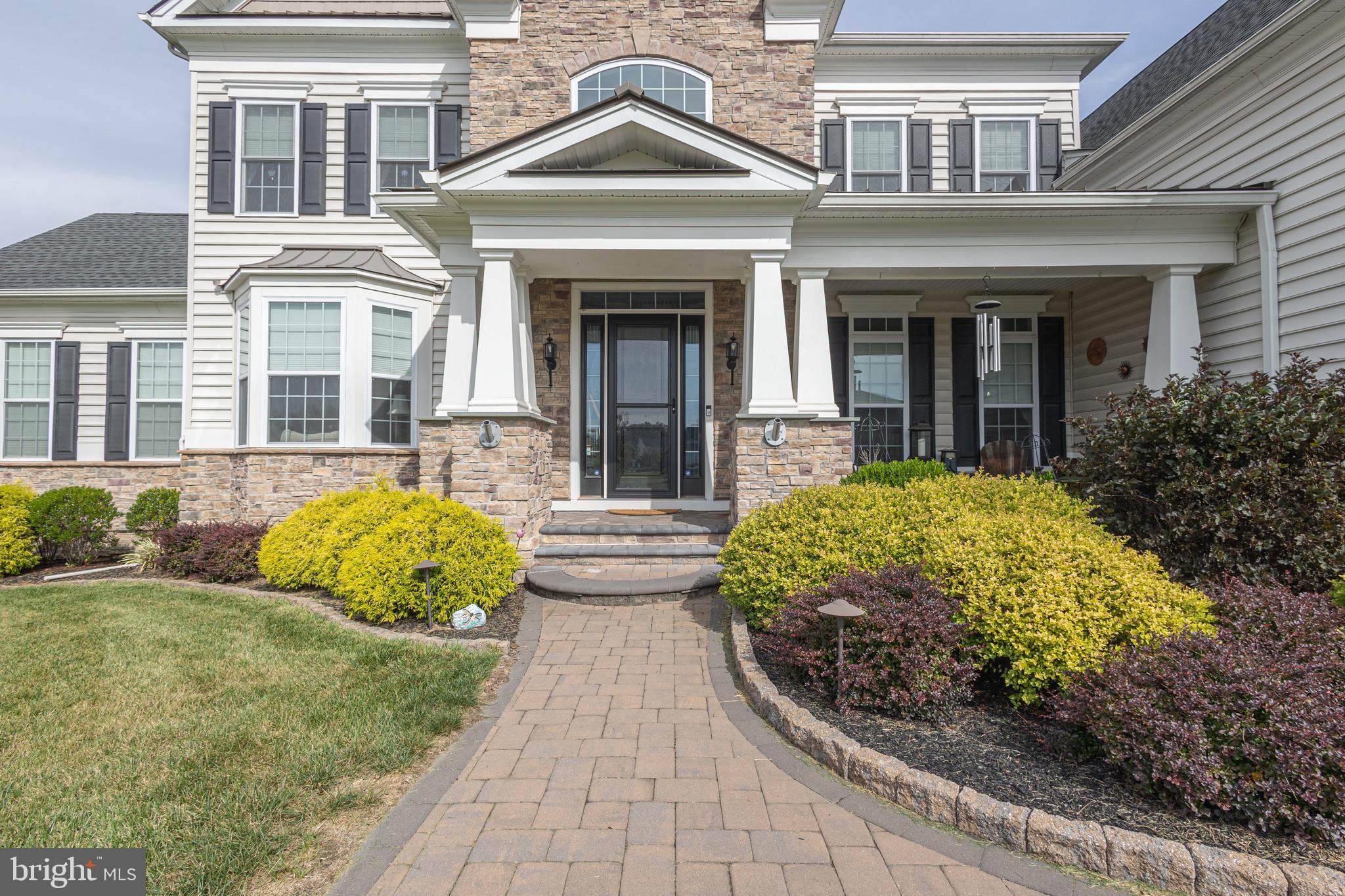 3 SHADY PINES DRIVE