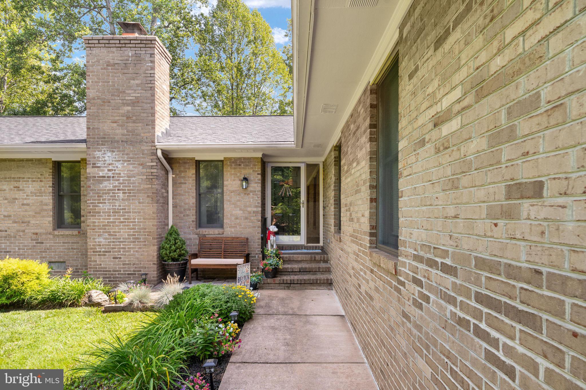 319 BIRCHSIDE CIRCLE E