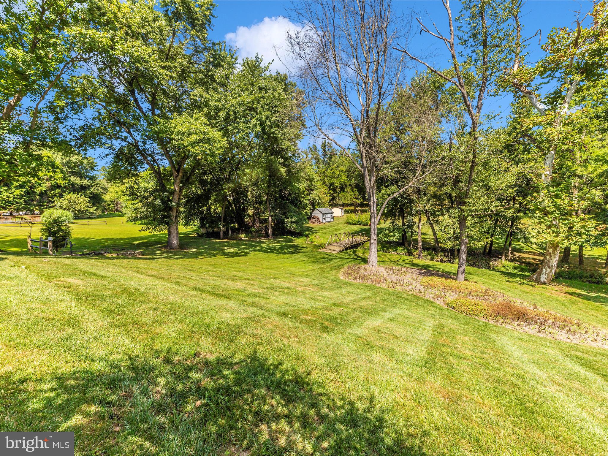 CHATEAU VALLEY - Residential