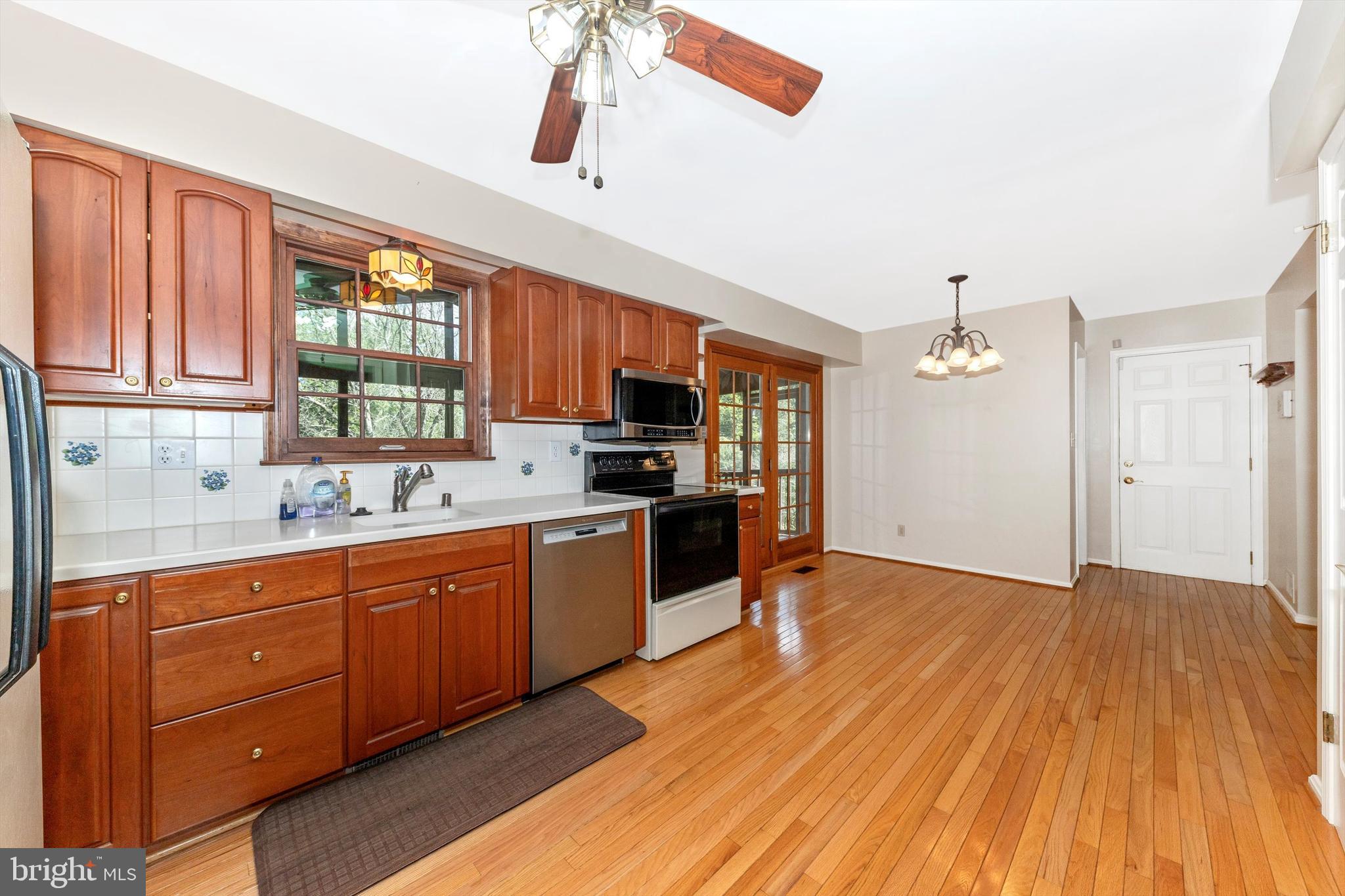 CHATEAU VALLEY - Residential