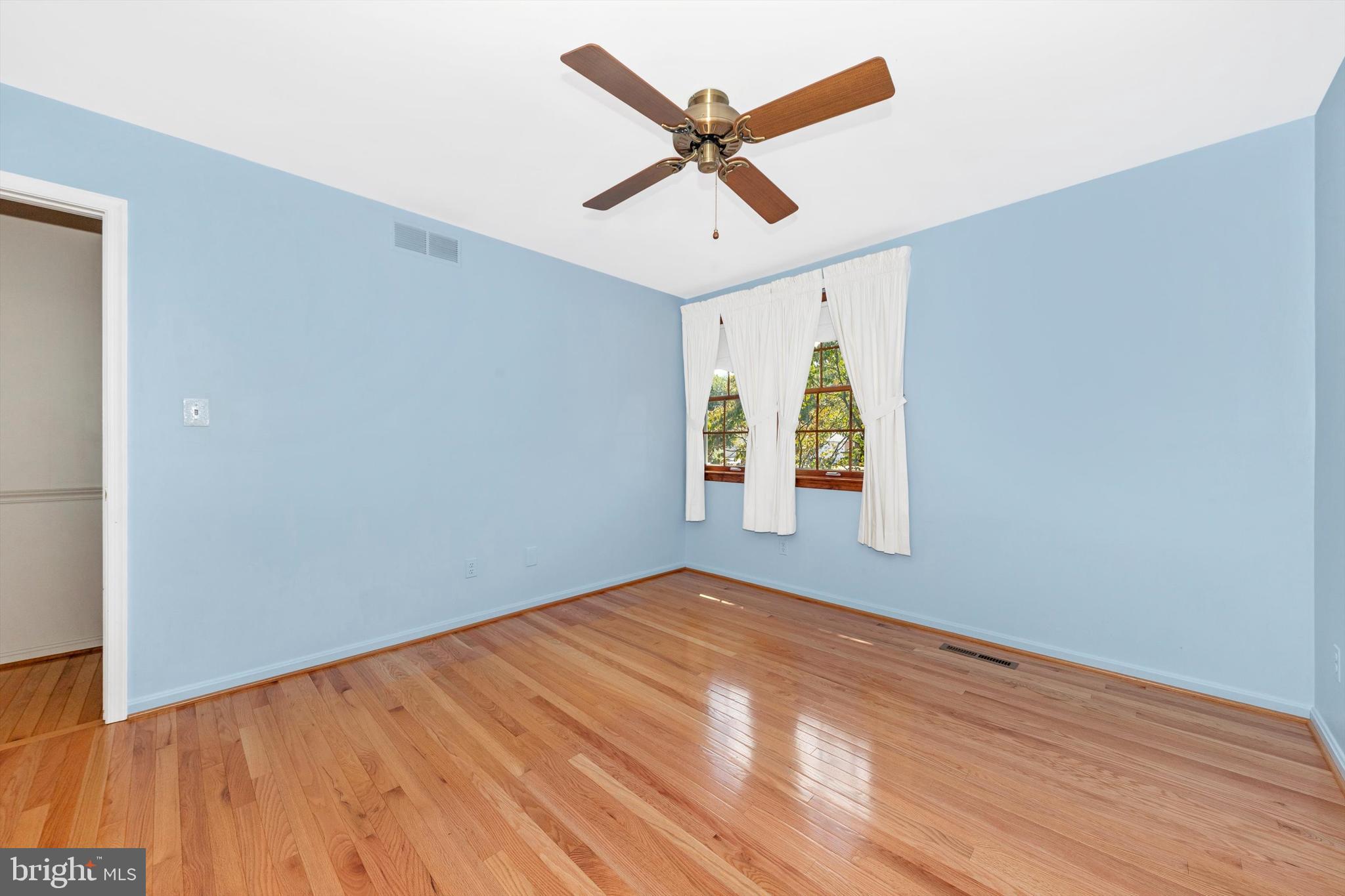 CHATEAU VALLEY - Residential