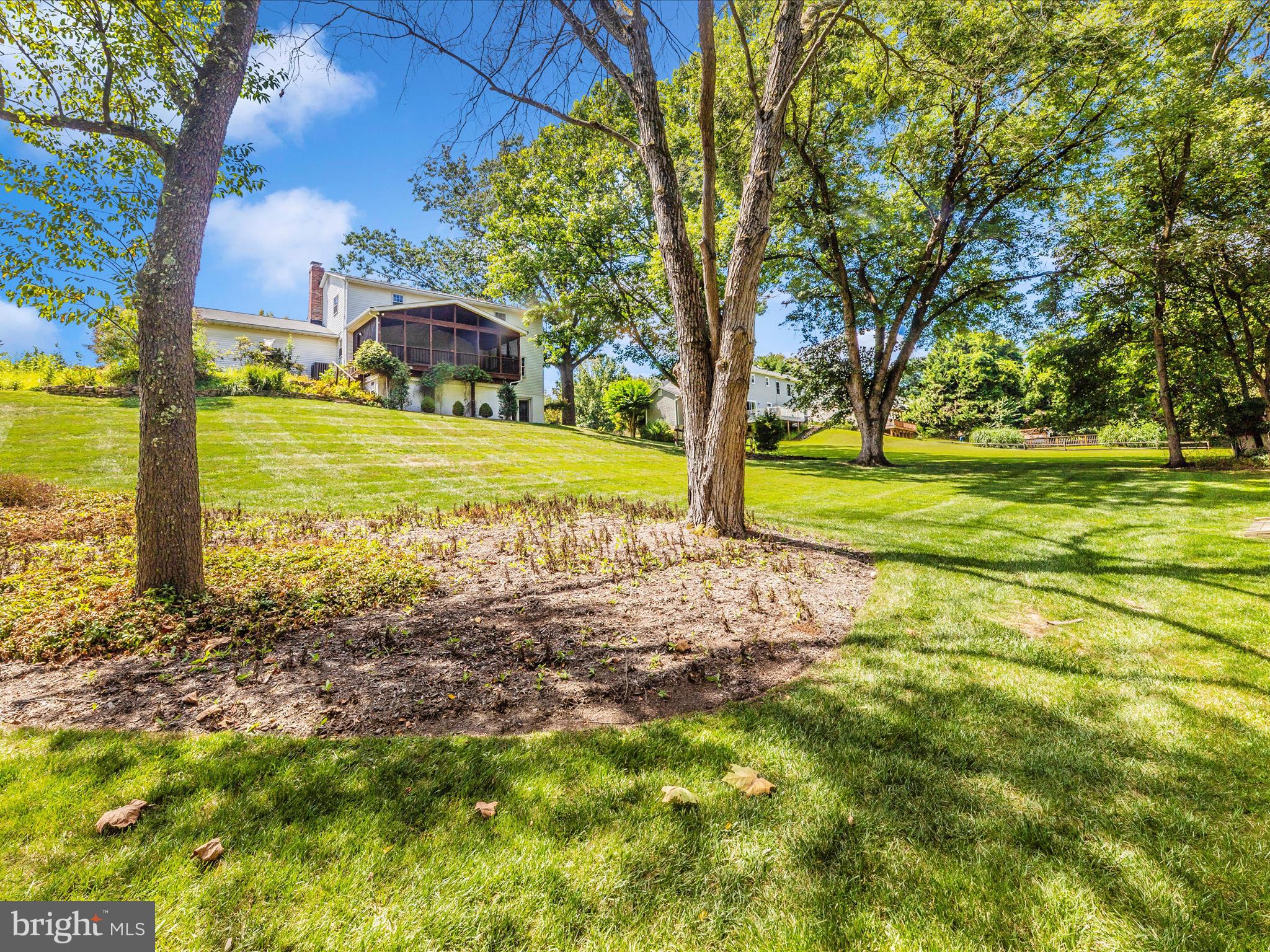 CHATEAU VALLEY - Residential