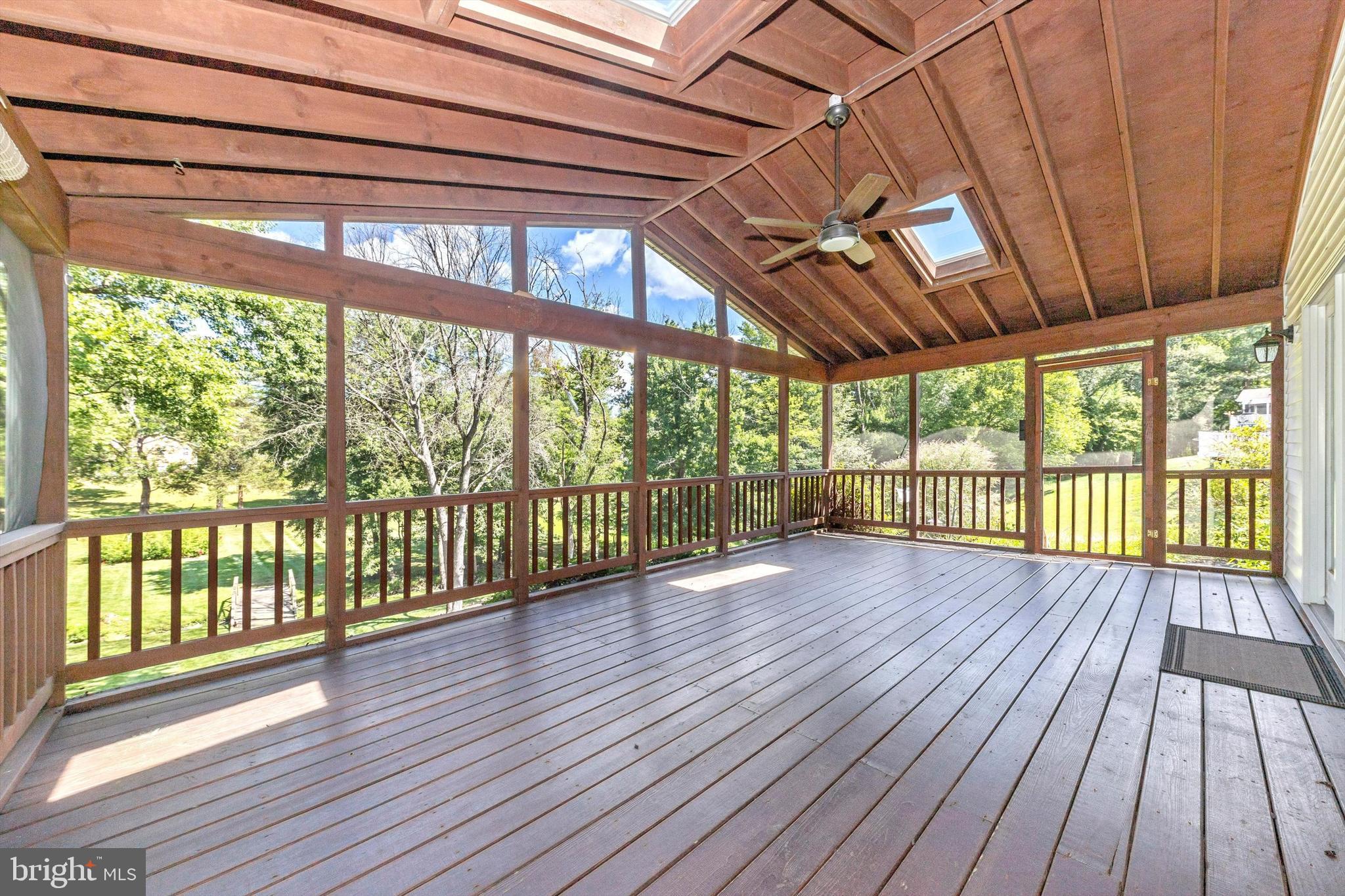 CHATEAU VALLEY - Residential