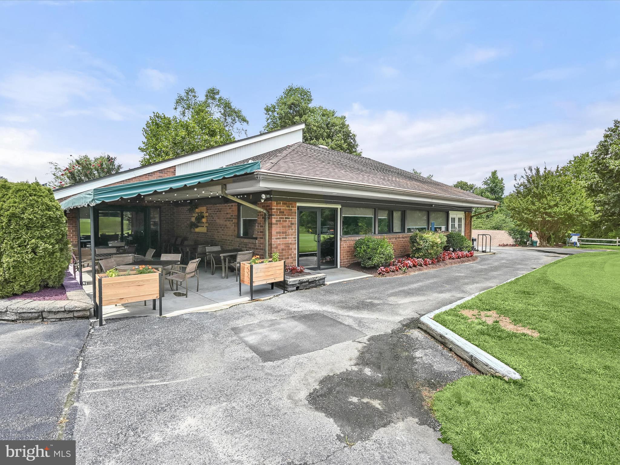 HERITAGE HARBOUR - Residential