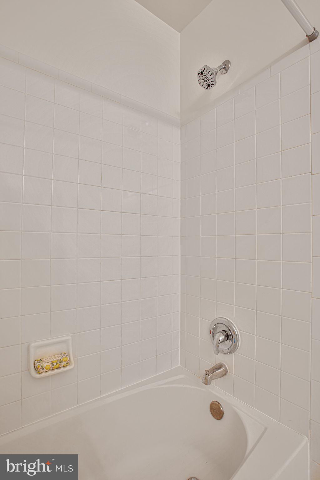 BELLS MILL ESTATES - Residential Lease