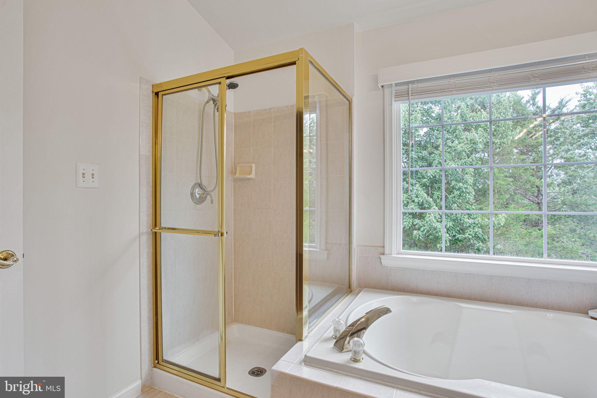 BELLS MILL ESTATES - Residential Lease