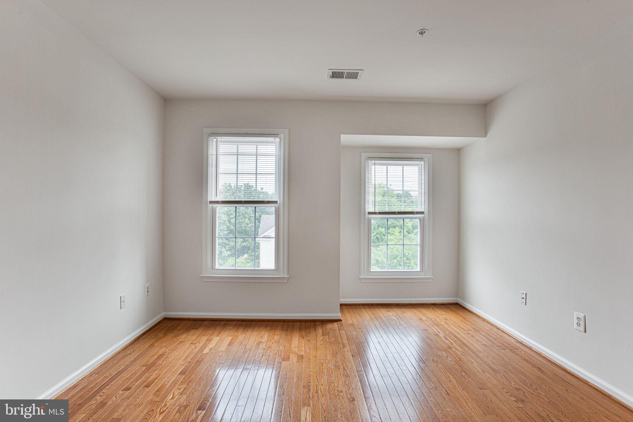 BELLS MILL ESTATES - Residential Lease