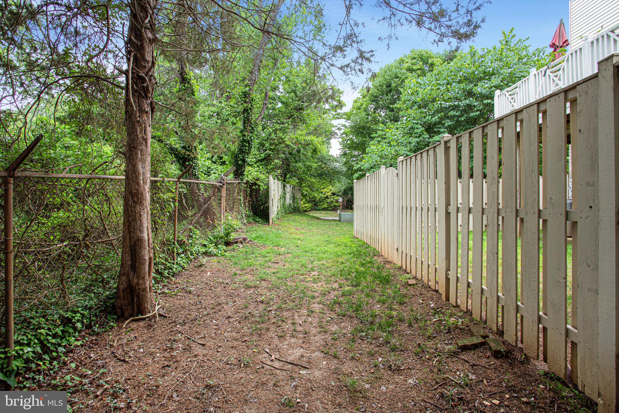 BELLS MILL ESTATES - Residential Lease