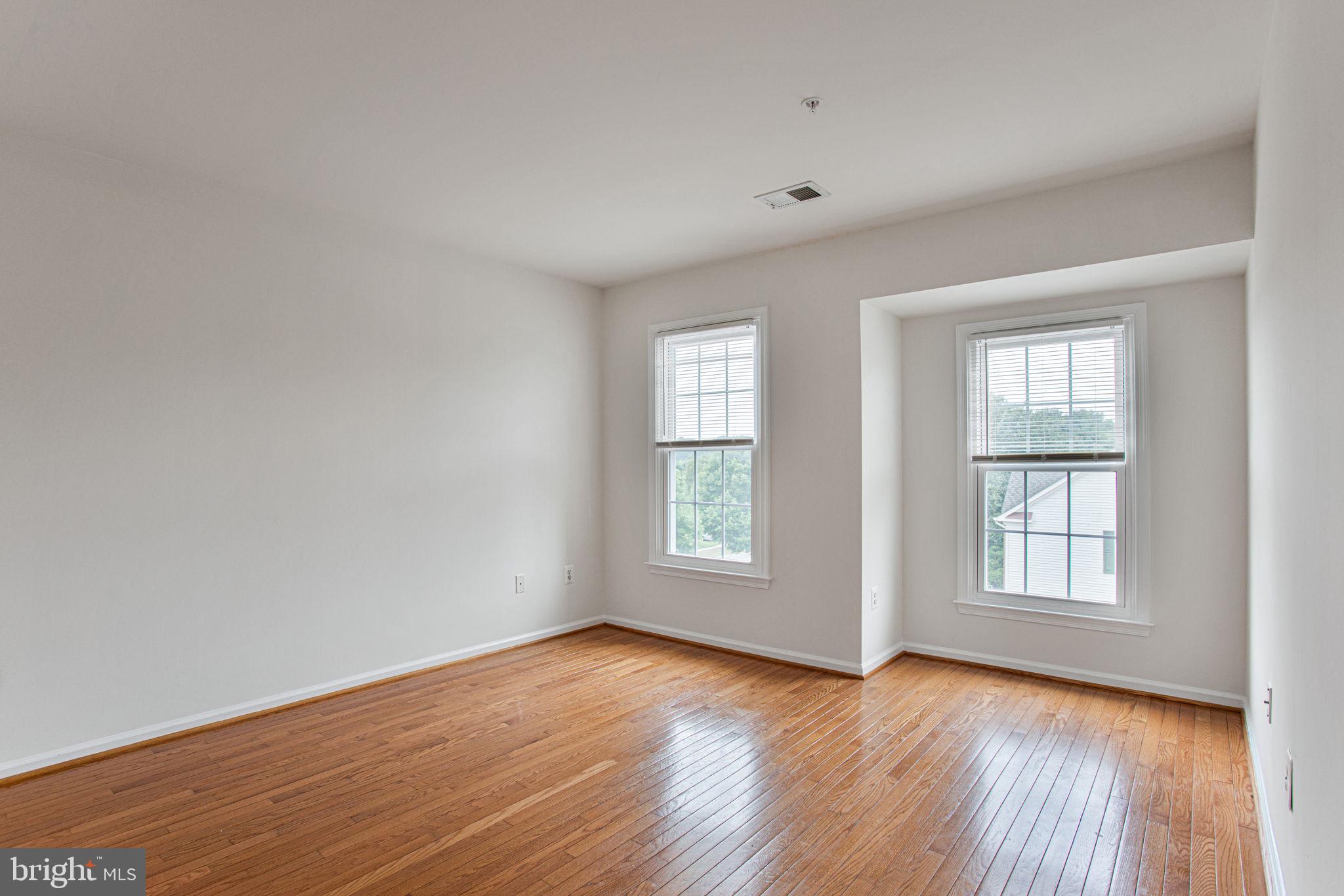 BELLS MILL ESTATES - Residential Lease