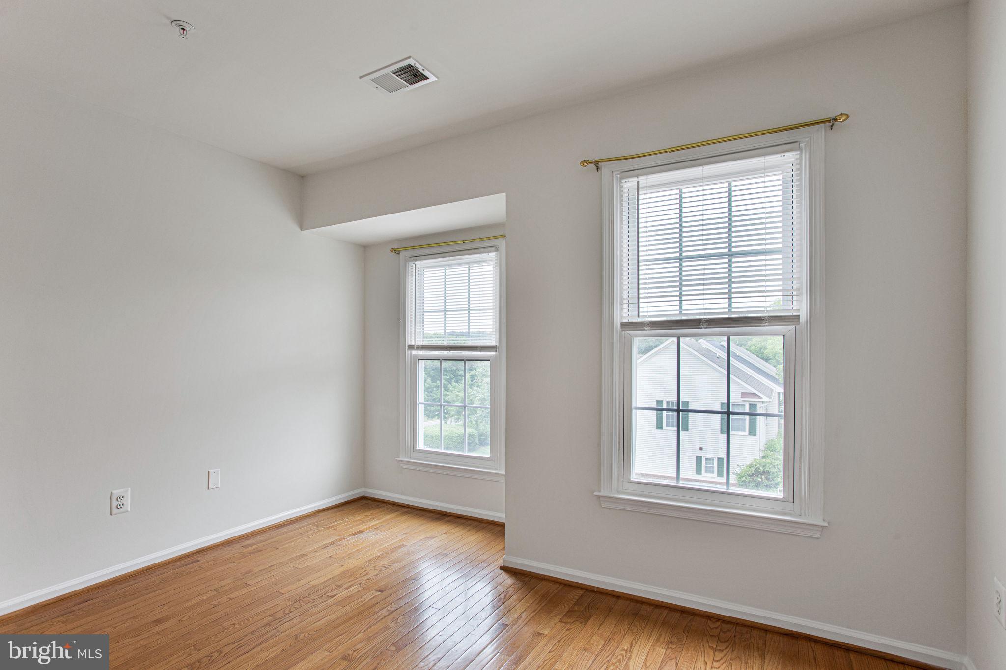 BELLS MILL ESTATES - Residential Lease